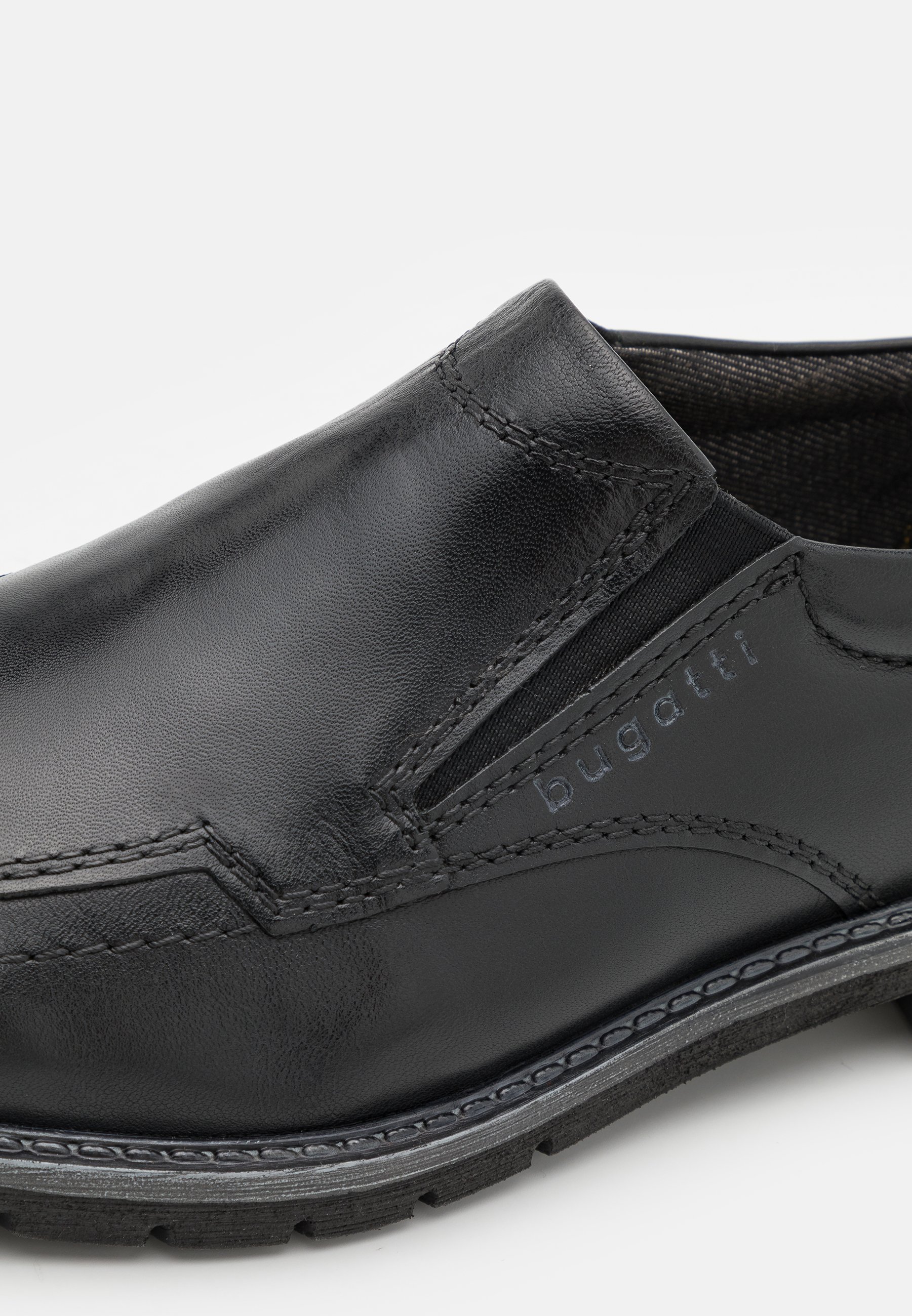 Bugatti Smart slip-ons – svart