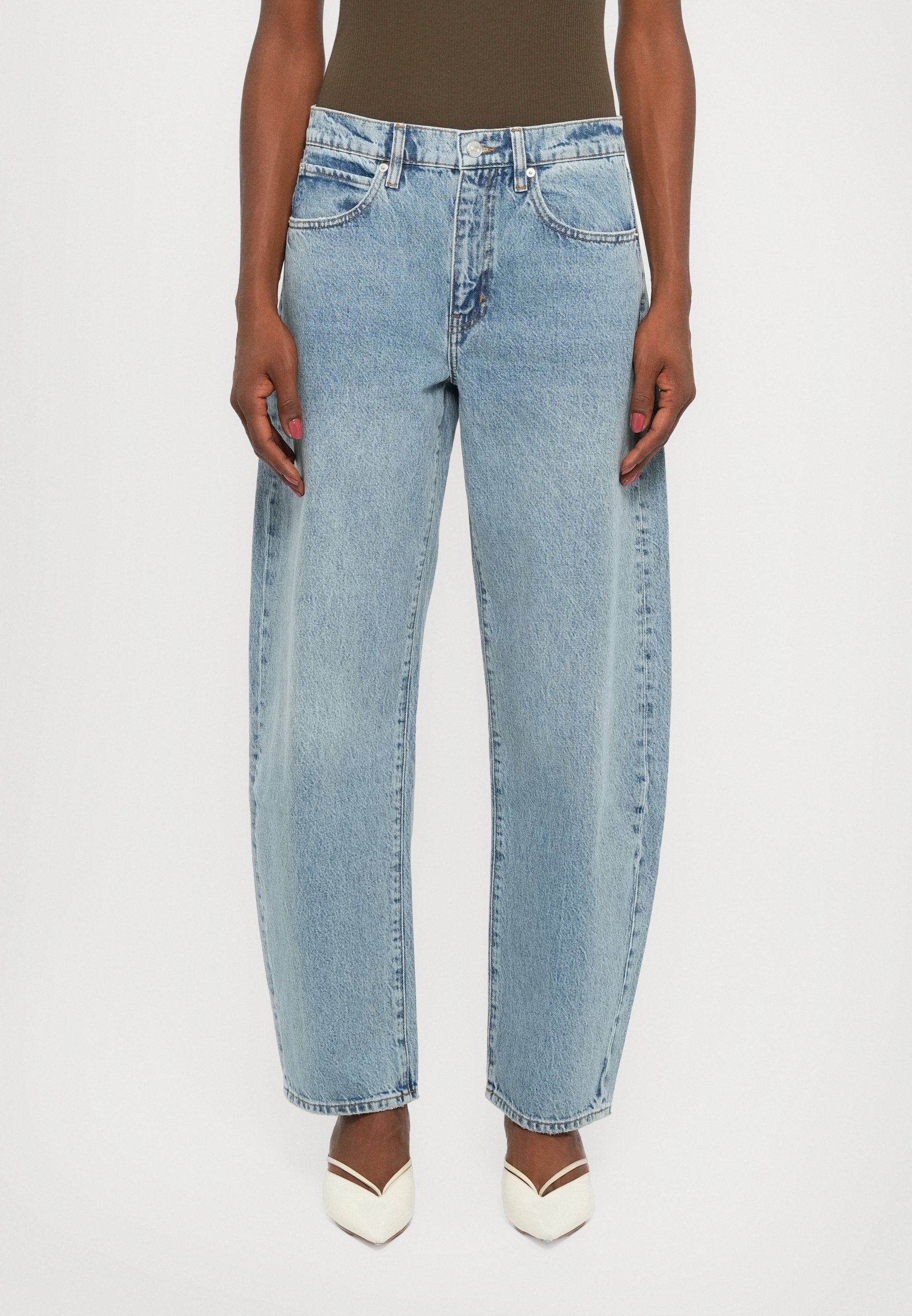 FRAME SLUNG BARREL - Jeans mit entspannter Passform - Puppenhaus