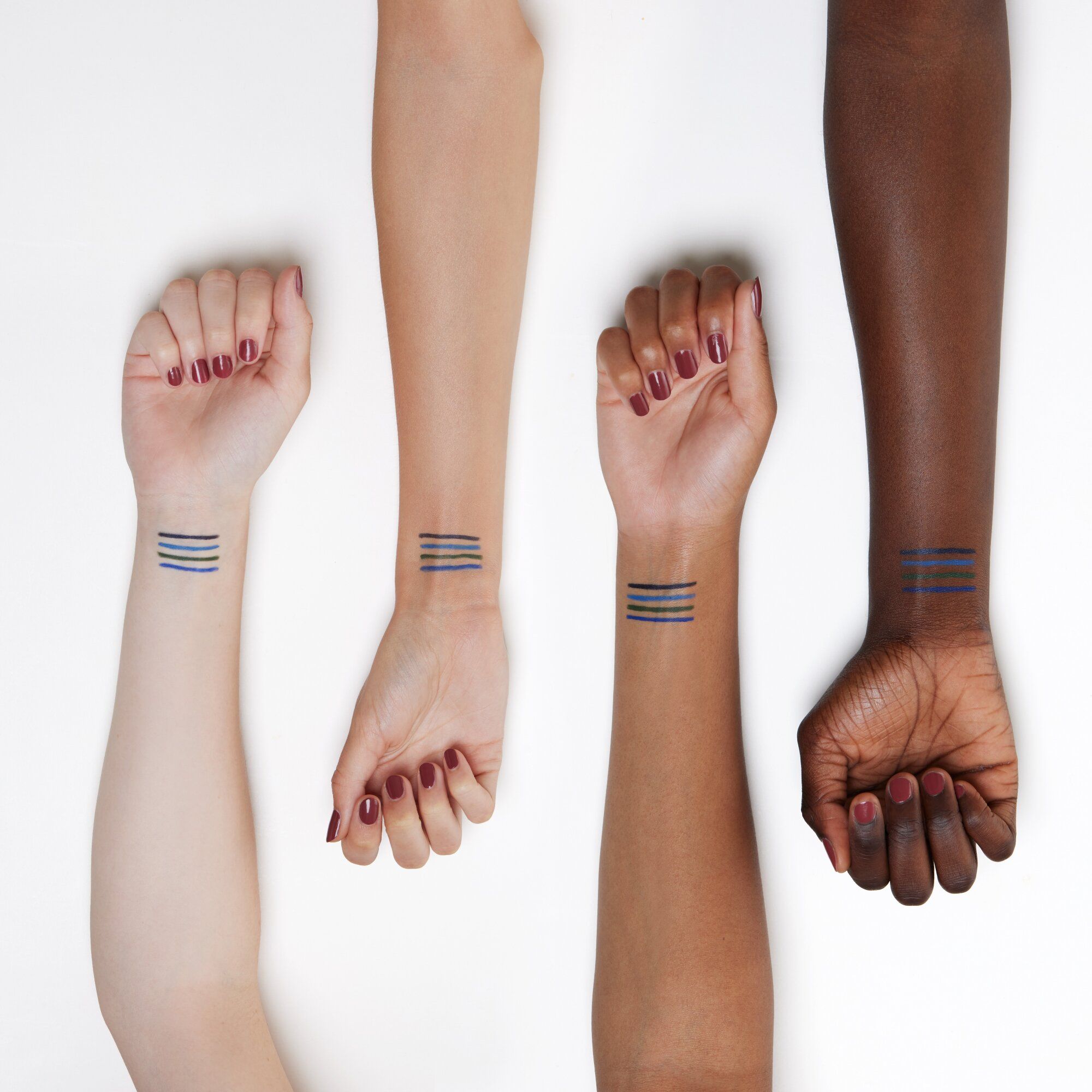 Kajal Pencil Eyeliner Očné linky a ceruzky na oči
