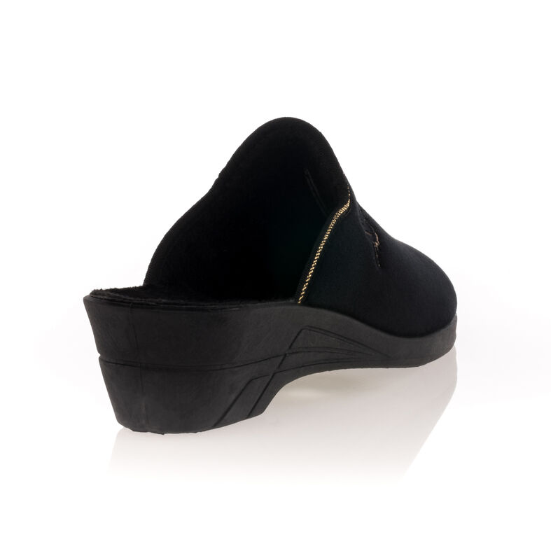 Women's Black Slippers
