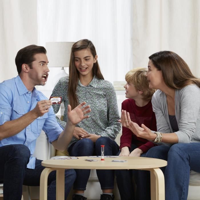 Word Match: Kids vs. Parents, Family Party Game, French Version, Hasbro Gaming