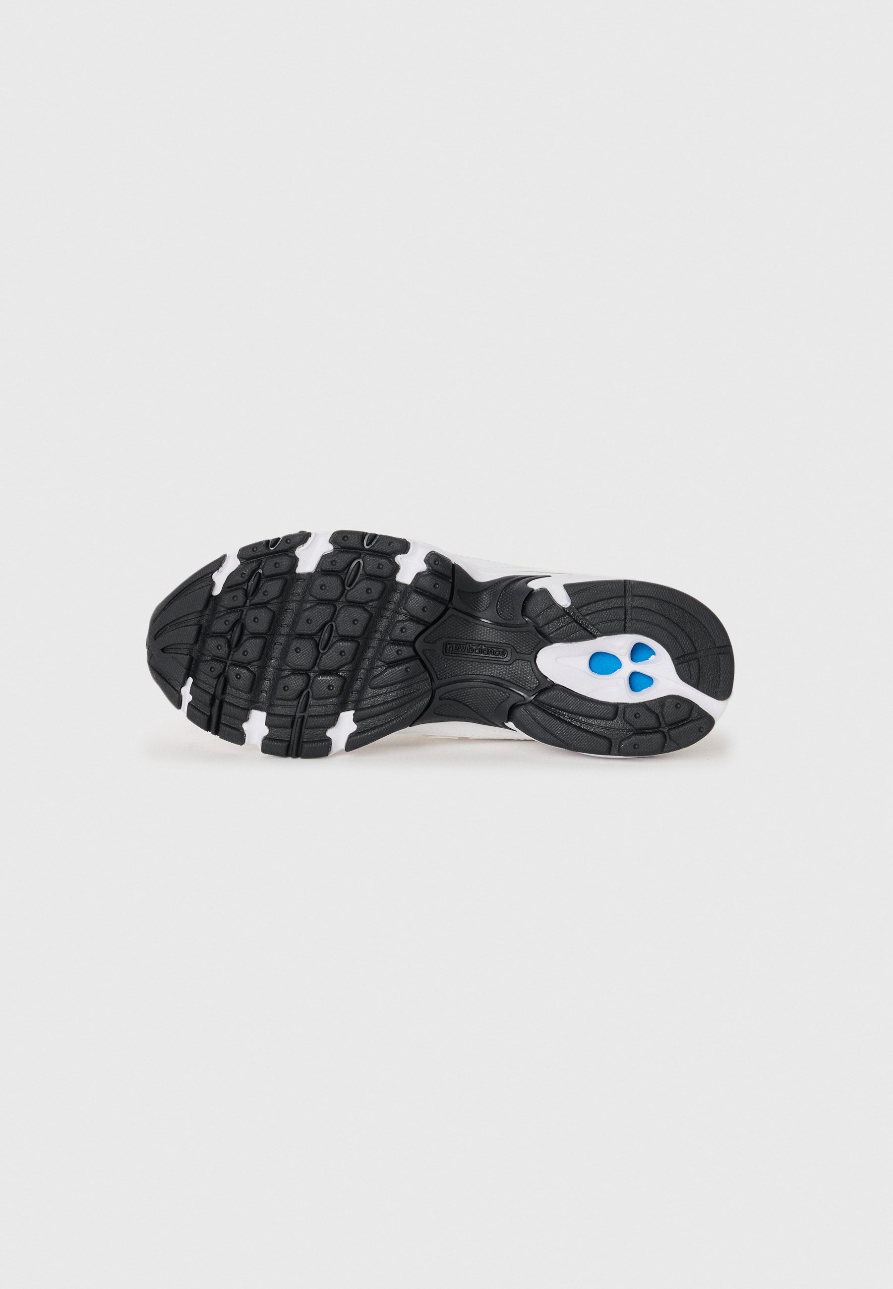 New Balance 740 - Sneakers - wit