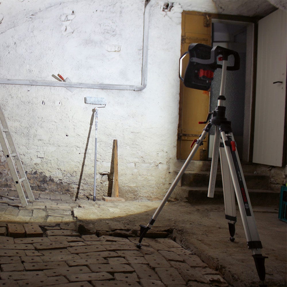 BOSCH 18 V-os LED 4000 LUM építési területi világítás 0601446800
