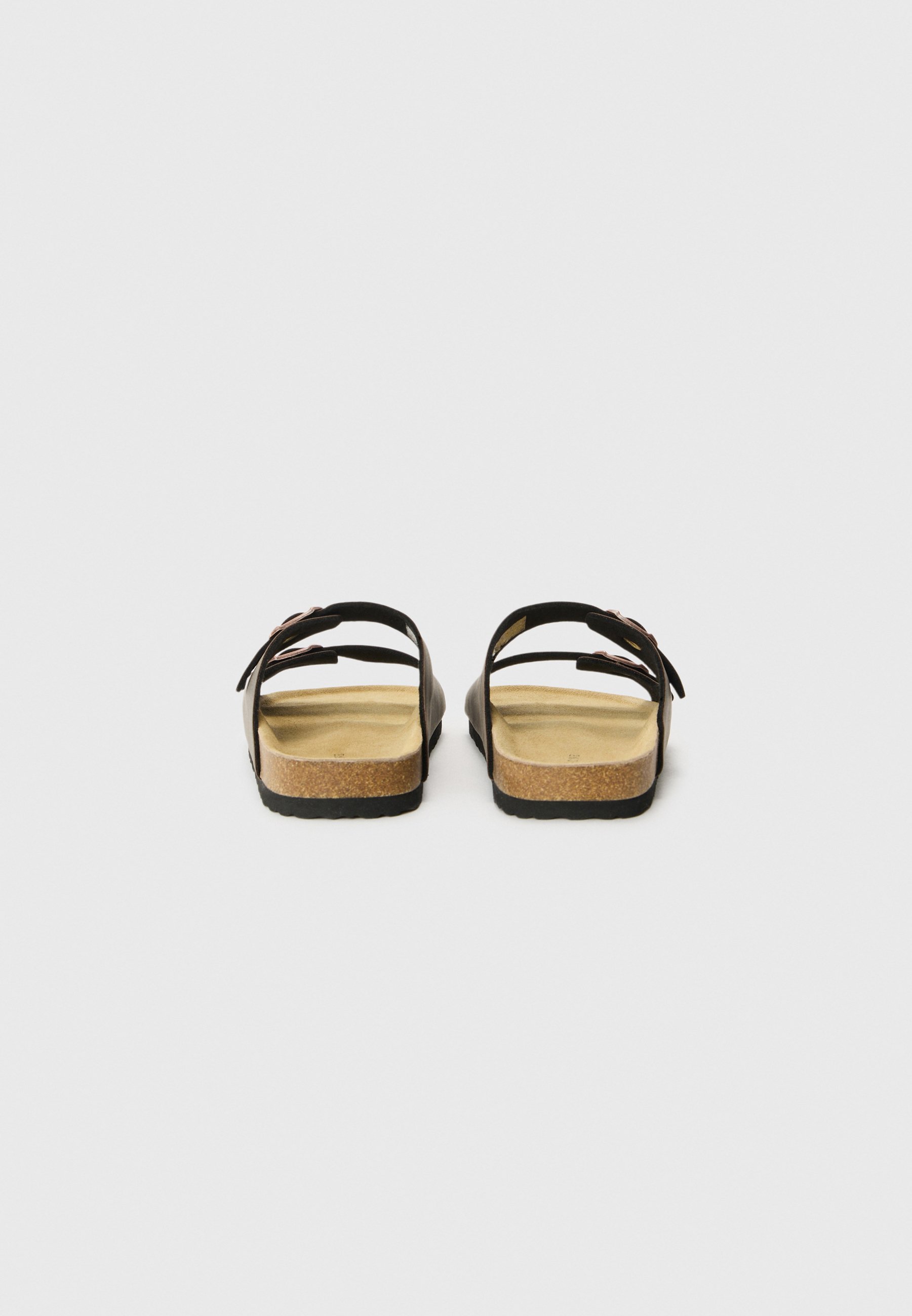 Pier One UNISEX - Muiltjes - bruin