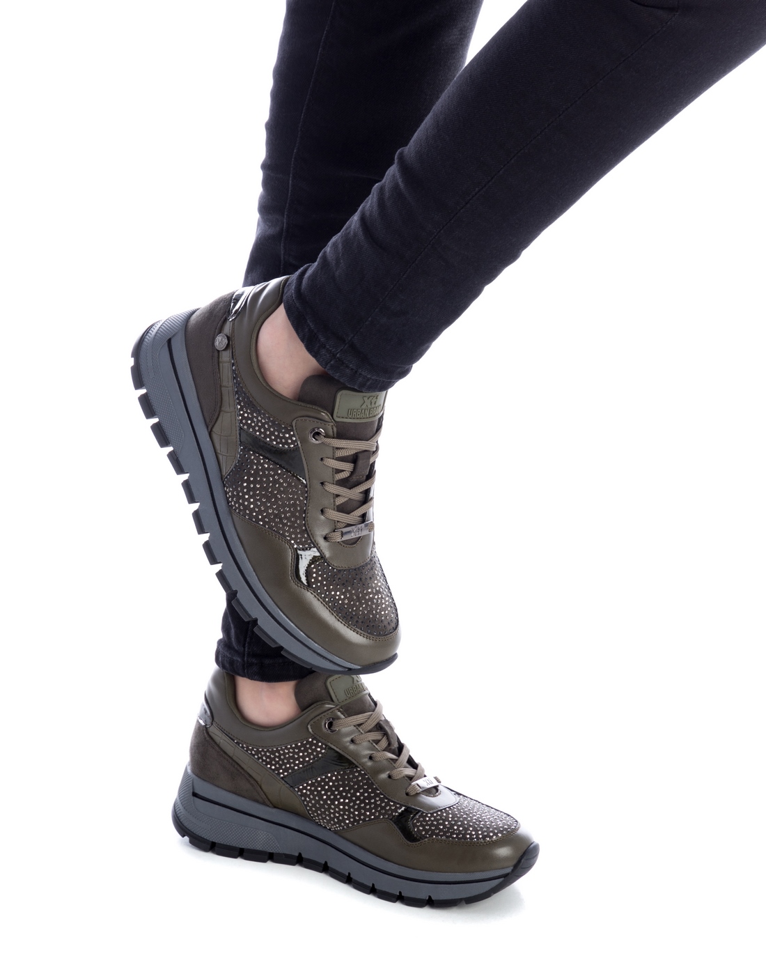  Sneaker Xti 140450