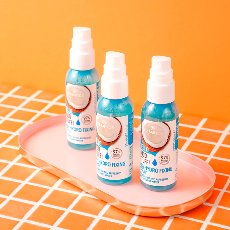 essence Hallo, Good Stuff! Kokoswater Fixeerspray