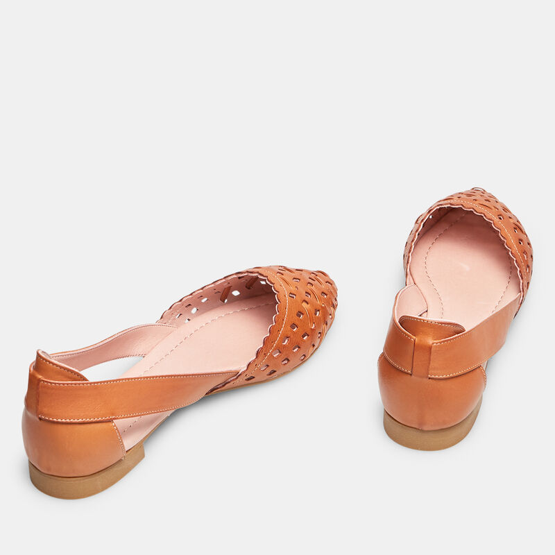 Damballerina i läder