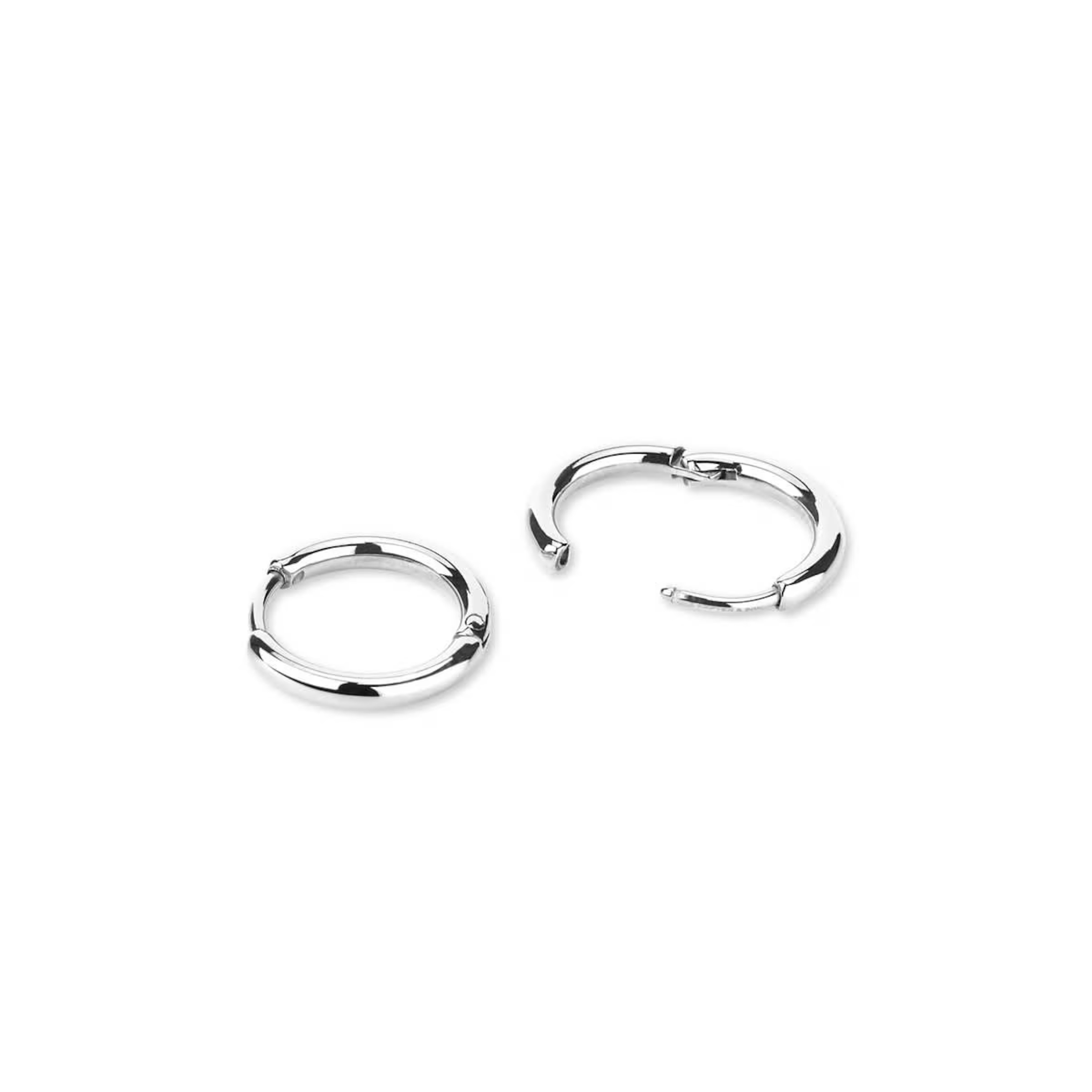 Boucles d'oreilles créoles argentées