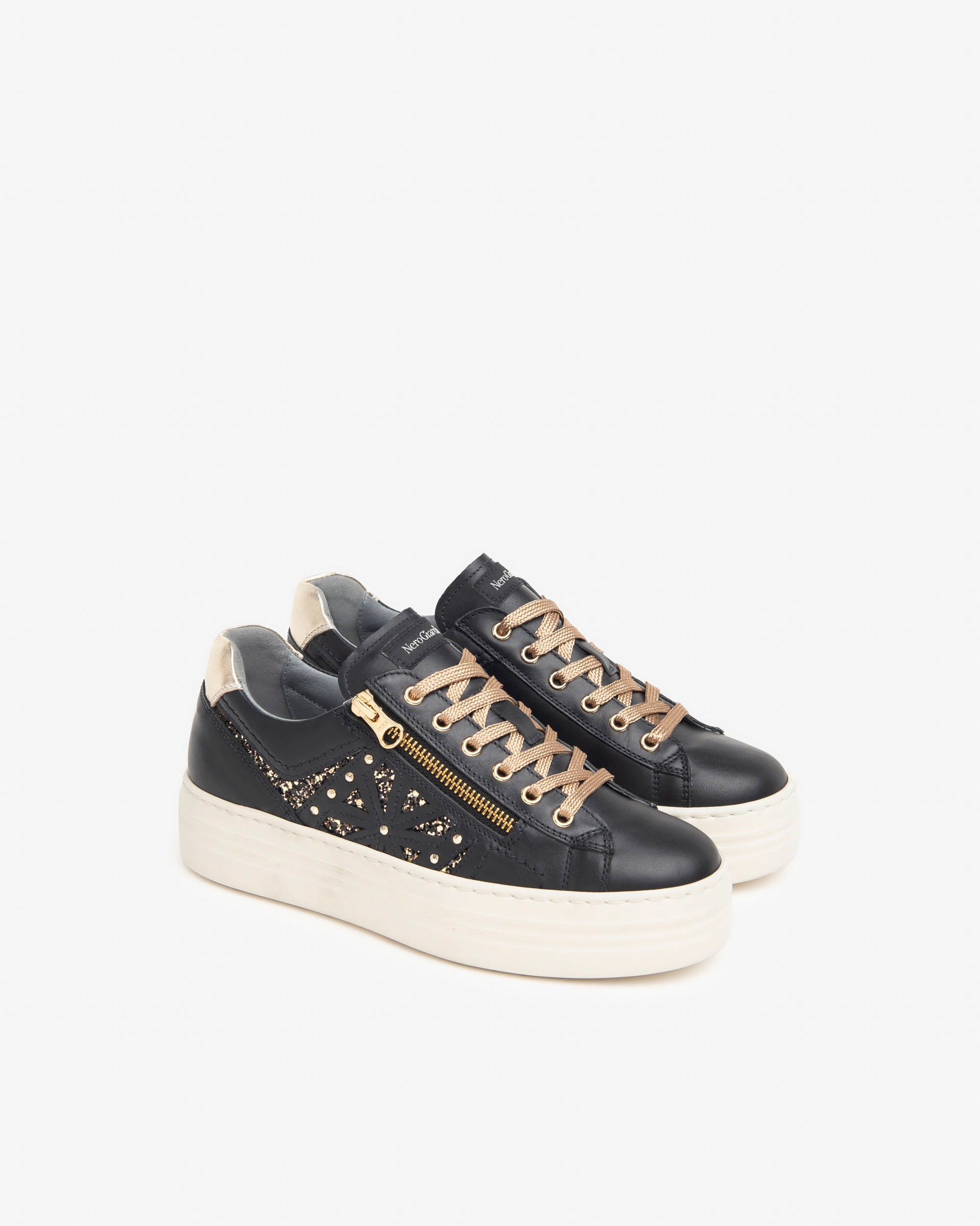  Baskets pour femmes en cuir et matériaux techniques
