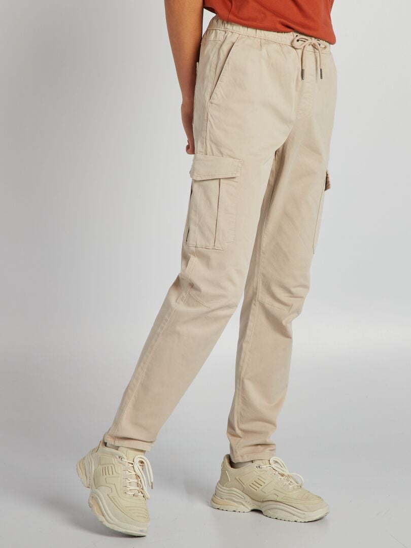Slim-fit broek met meerdere zakken - GRIJS