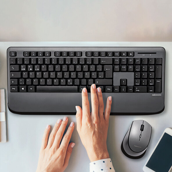 Bluetooth-tastatur og musesett E81114 (MD85014)