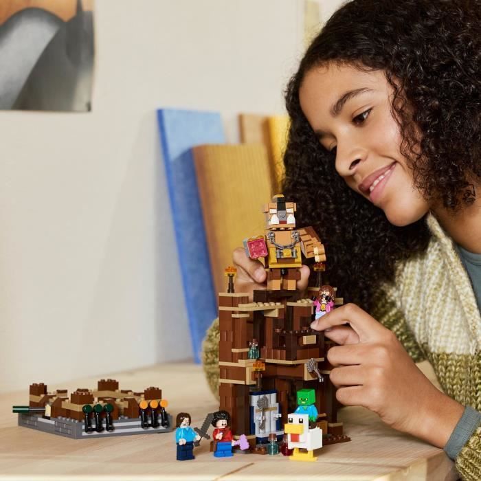 LEGO Minecraft 21272 Le Ring du Manoir des Bois - Jeu de construction garçon dès 10 ans