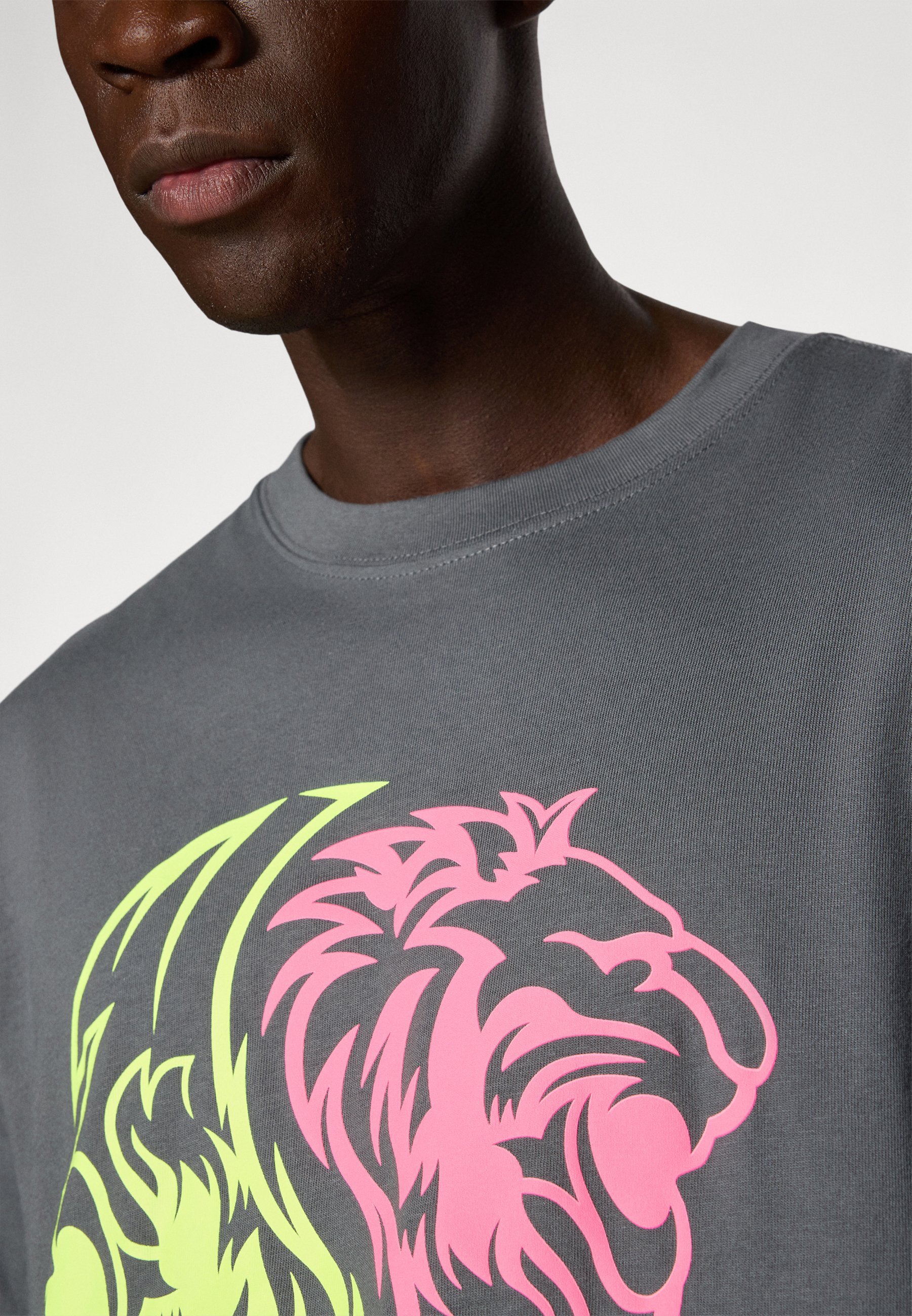 Nike Performance LEBRON JAMES LBJ T-shirt - T-shirt met print - ijzergrijs
