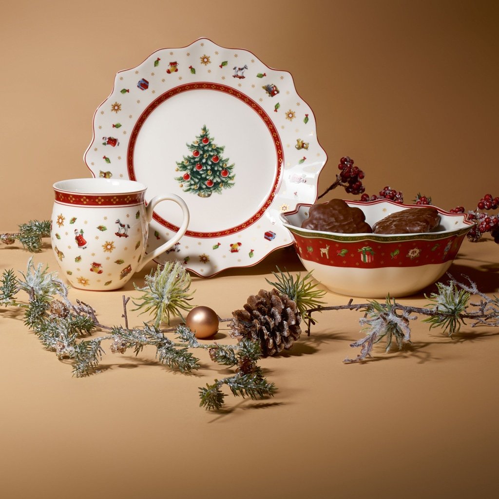 Villeroy & Boch set posuđa za večeru „Doručak za 2 osobe“, bijeli, 6-dijelni; „Zabava s igračkama“ – 1-dijelni