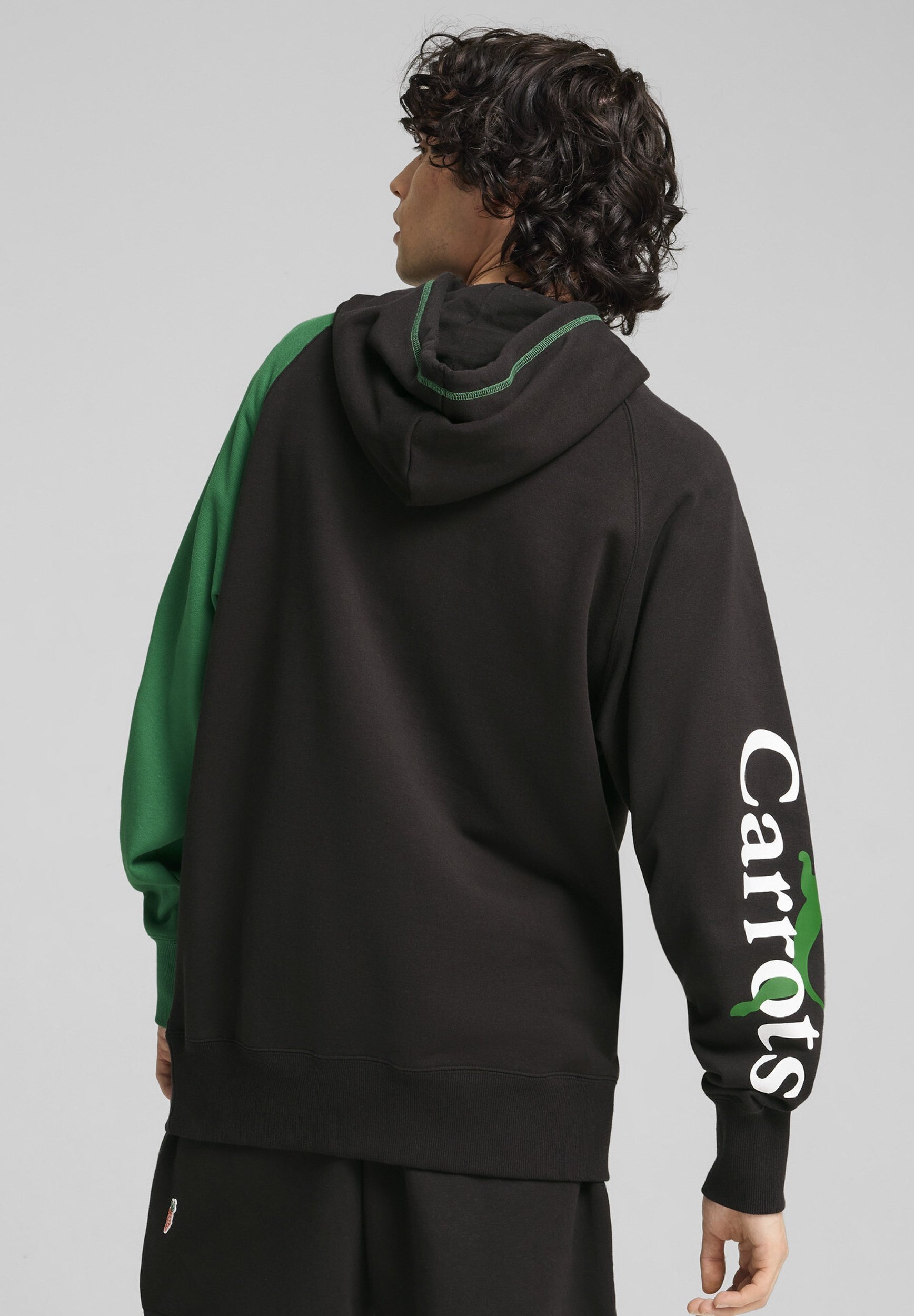 Felpa con cappuccio Puma CARROTS - nera
