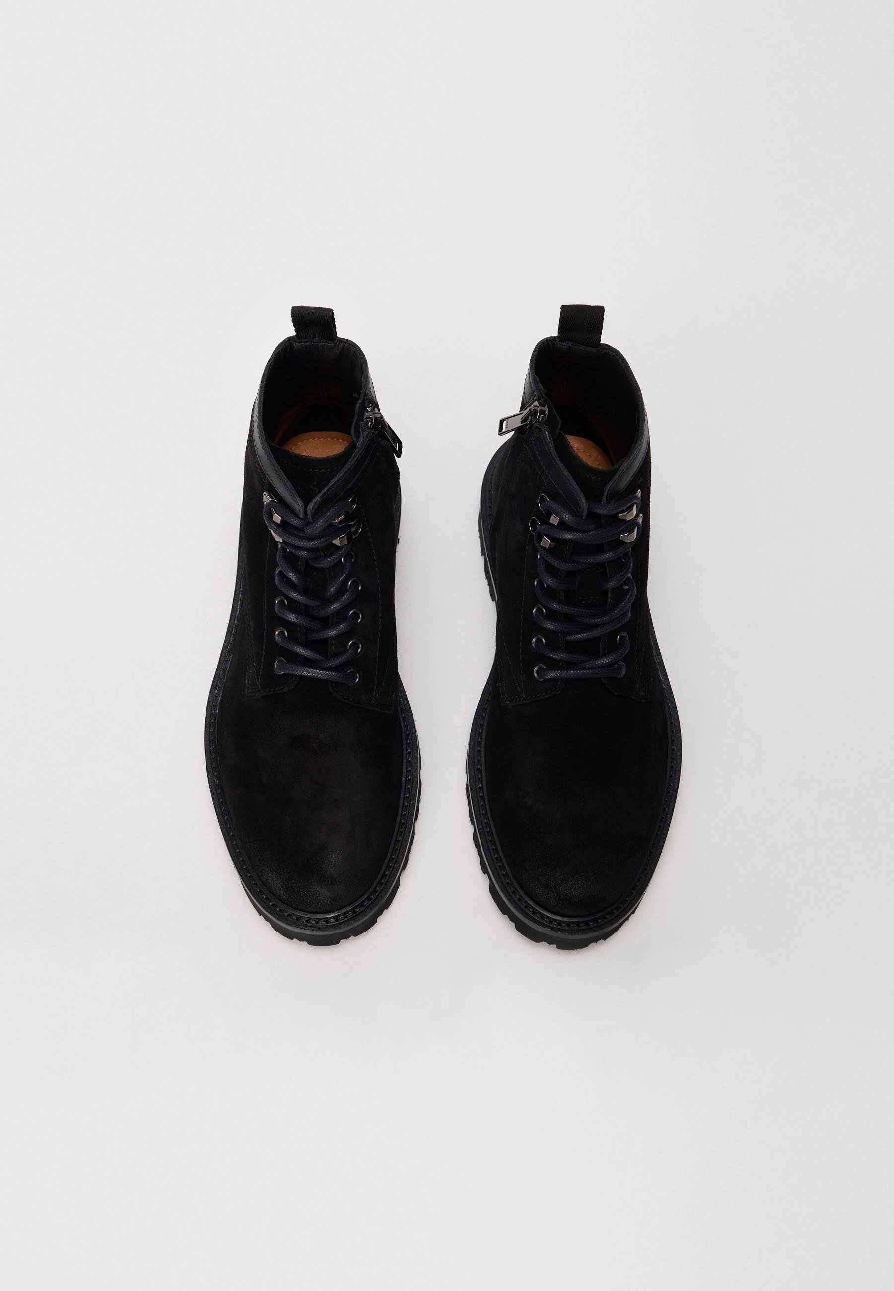 BOSS JULYO - Juodi aulinukai su raišteliais