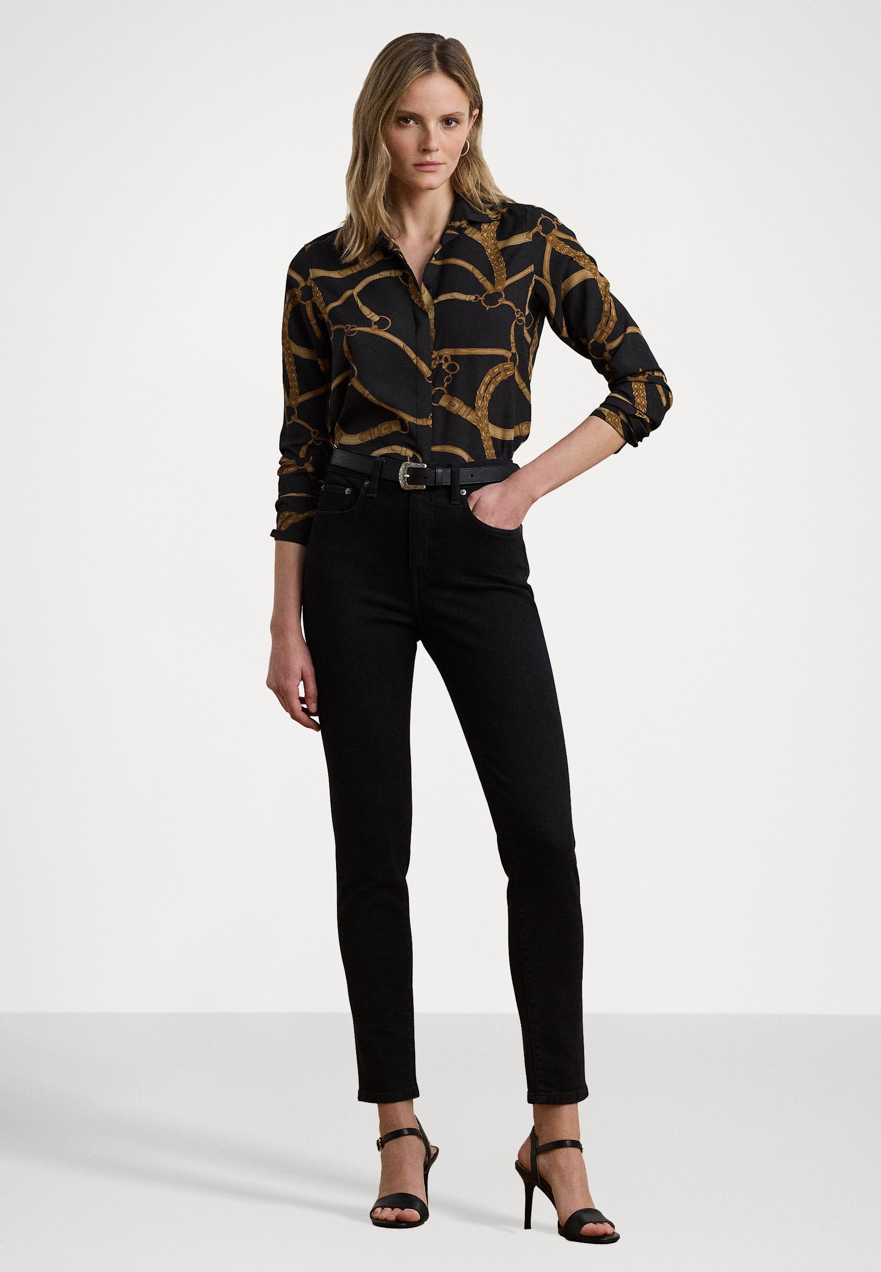 Lauren Ralph Lauren Bluse aus Crêpe mit Gürtelprint und klassischer Passform – Knopfleiste – schwarz/braun