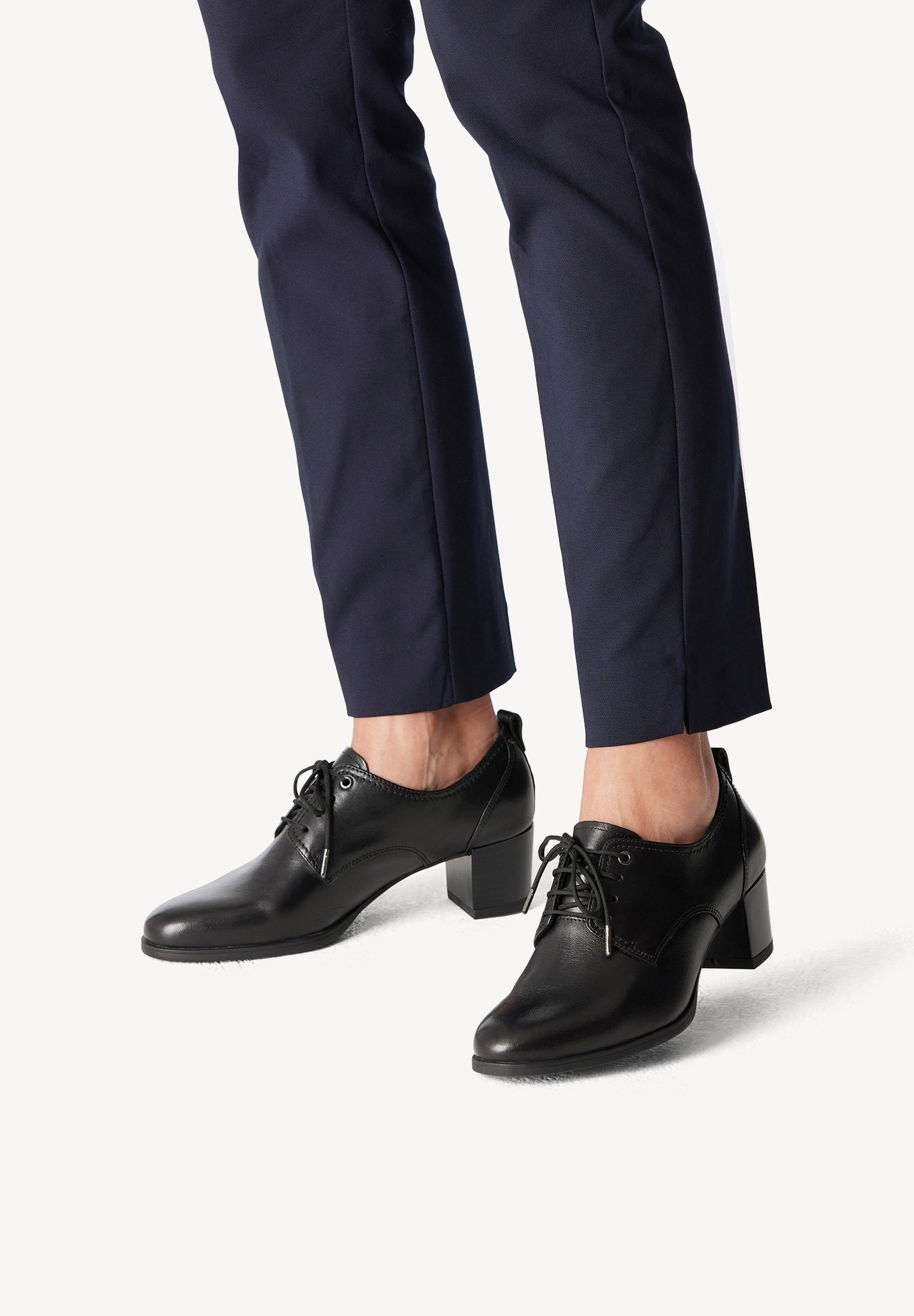 Tamaris TROTTEUR - Lace-ups - black