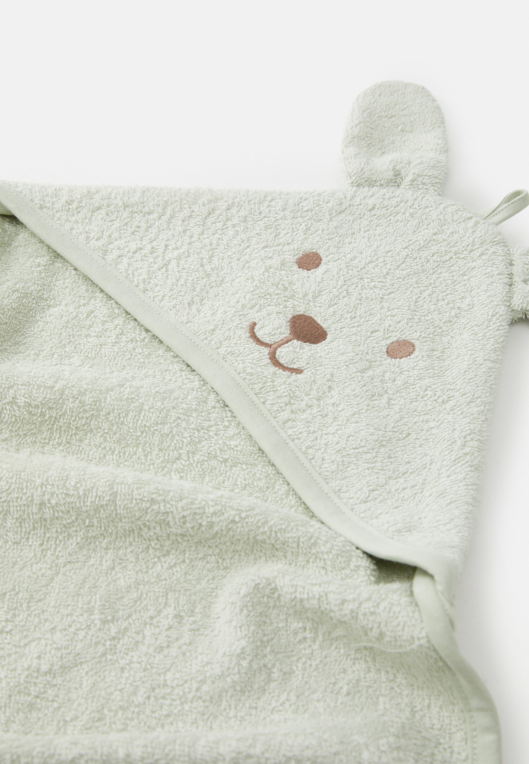 Lindex HANDDOEKKAP UNISEX - Badhanddoek - licht stoffig groen