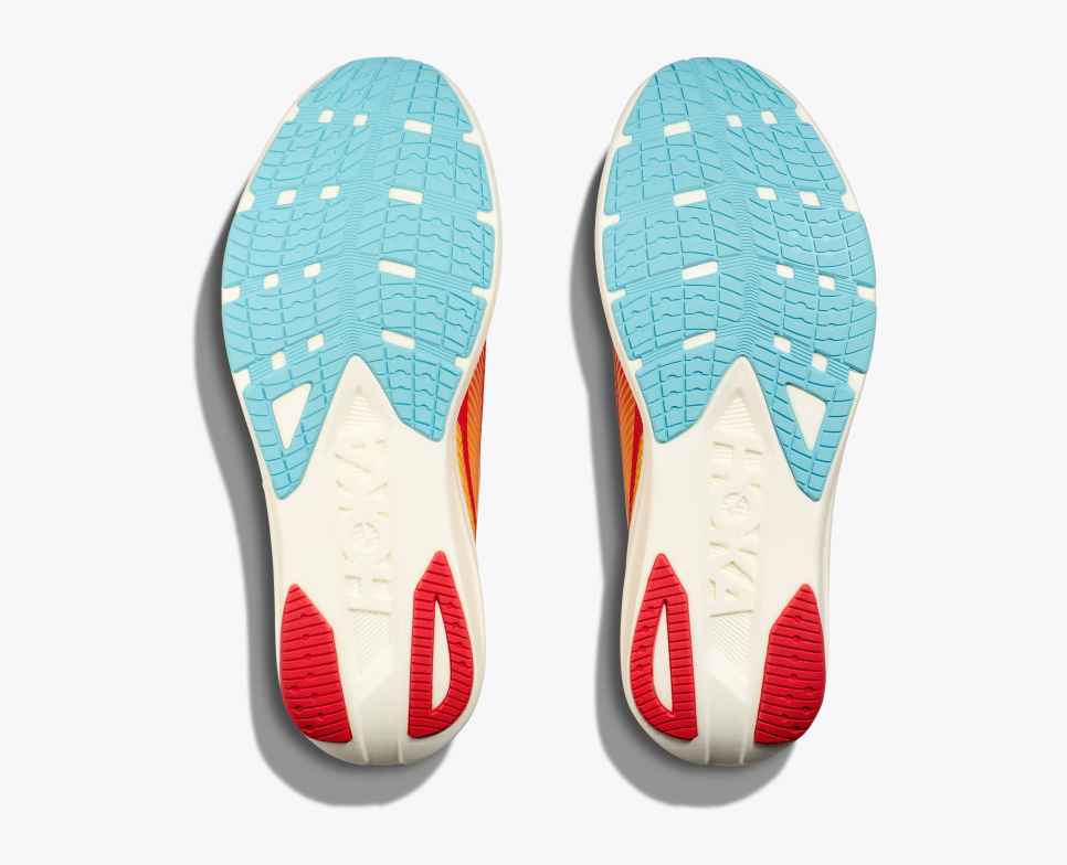 HOKA Erupție solară de pe Cielo Road / Suc de țelină