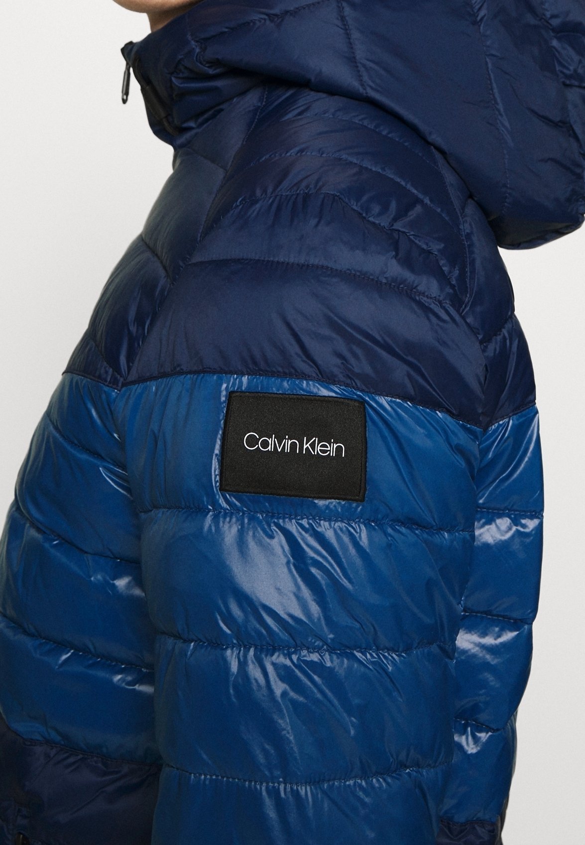 Jaqueta Calvin Klein Light - azul escuro