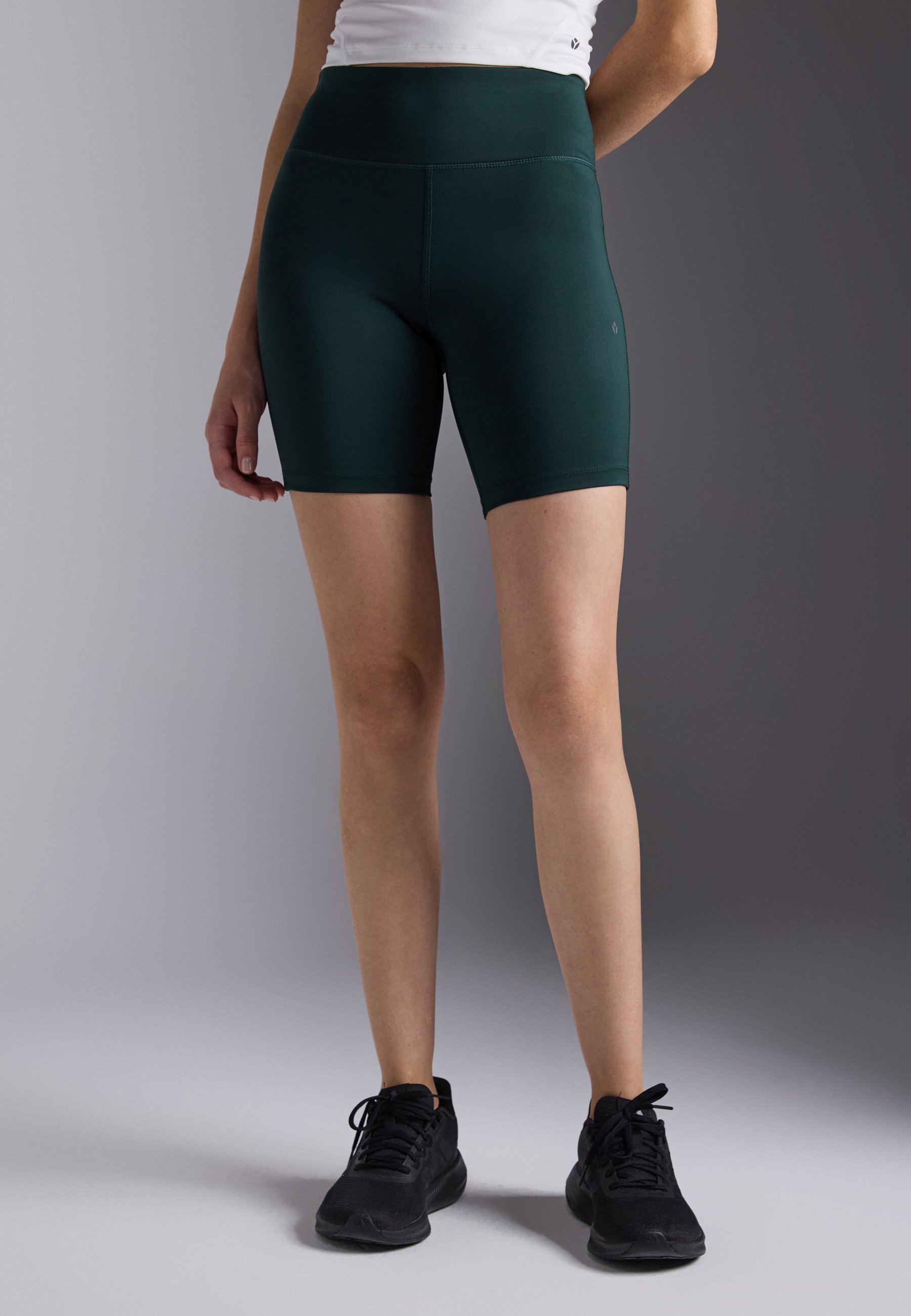 Even&Odd active ESSENTIAL MID LENGTH HIGH RISE CYCLING SHORTS - Leggings - dark green