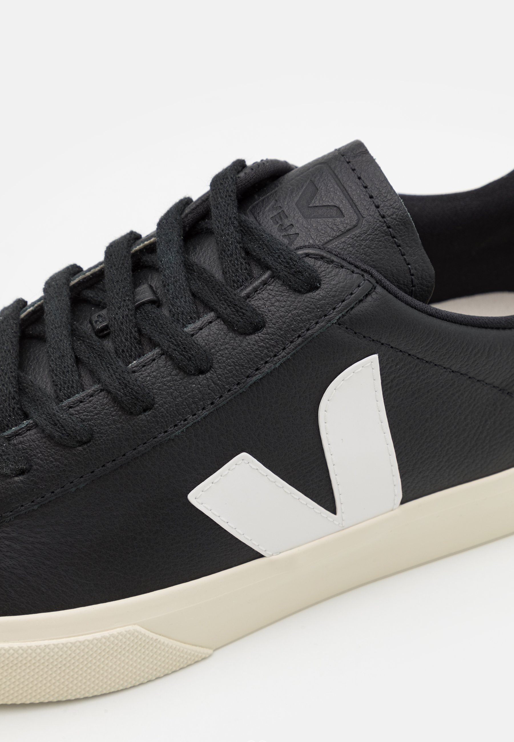 Veja lage sneakers