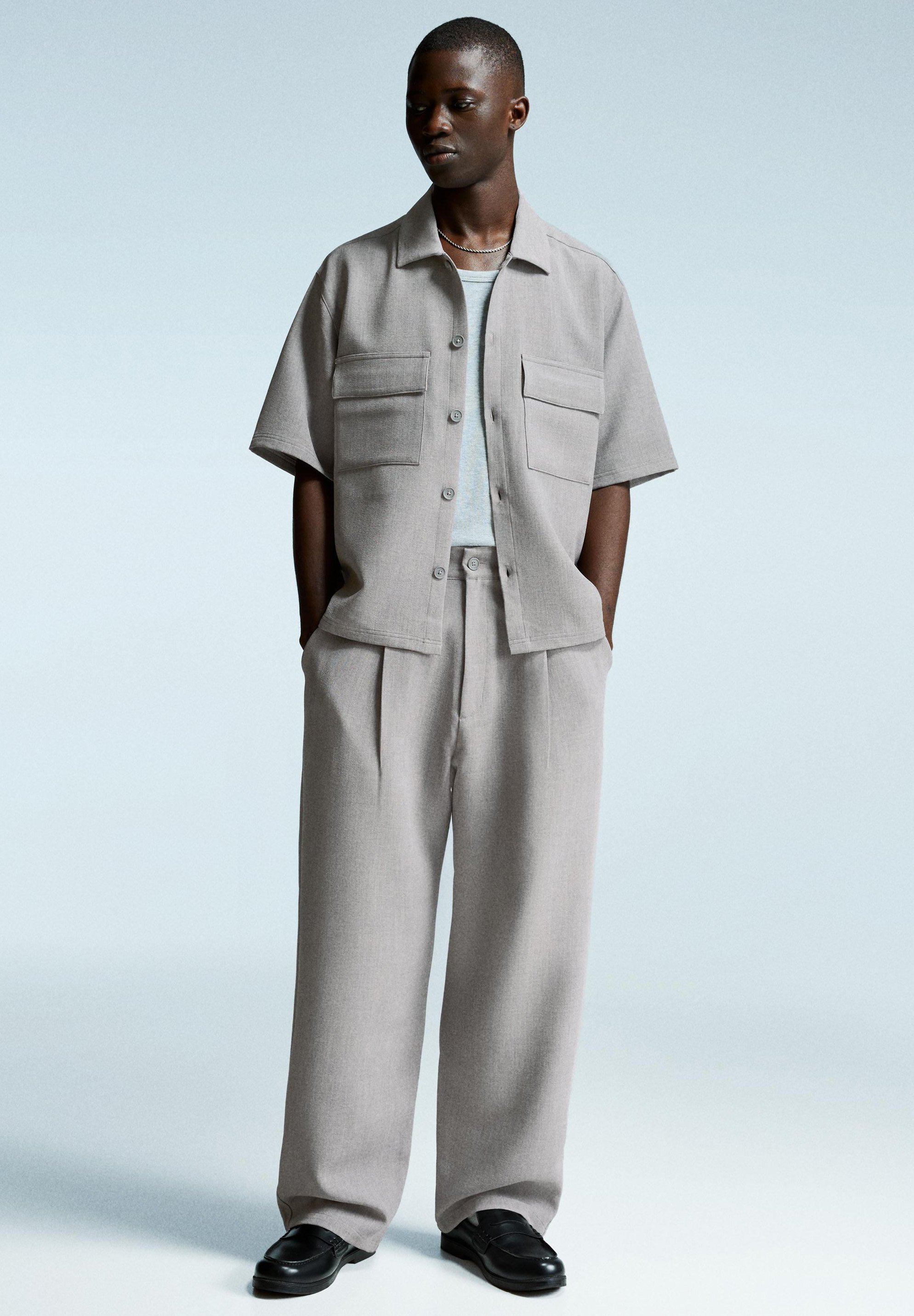 Bershka SUPER BAGGY - Broek - donkergrijs
