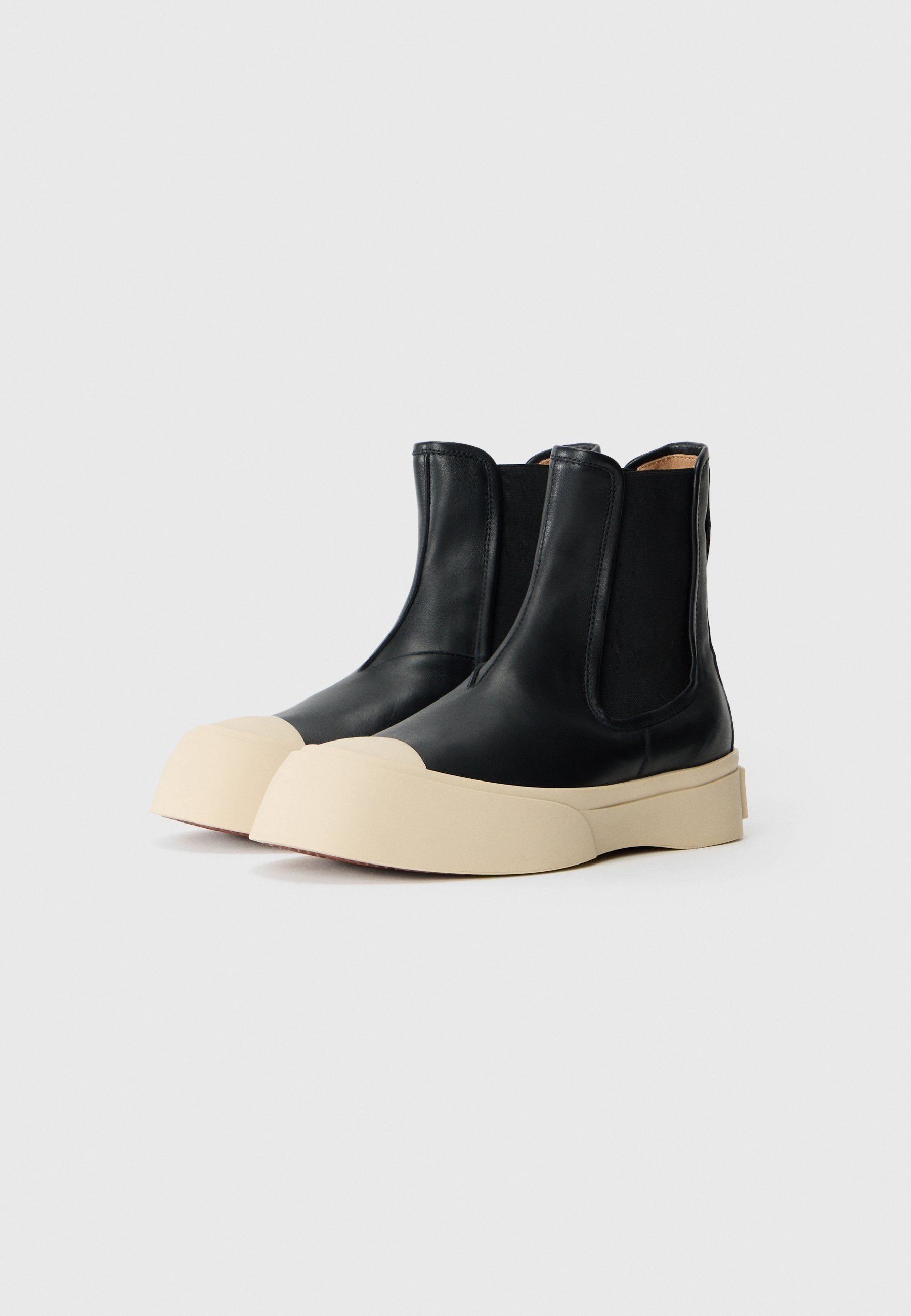 Marni Classic enkellaarsjes - zwart