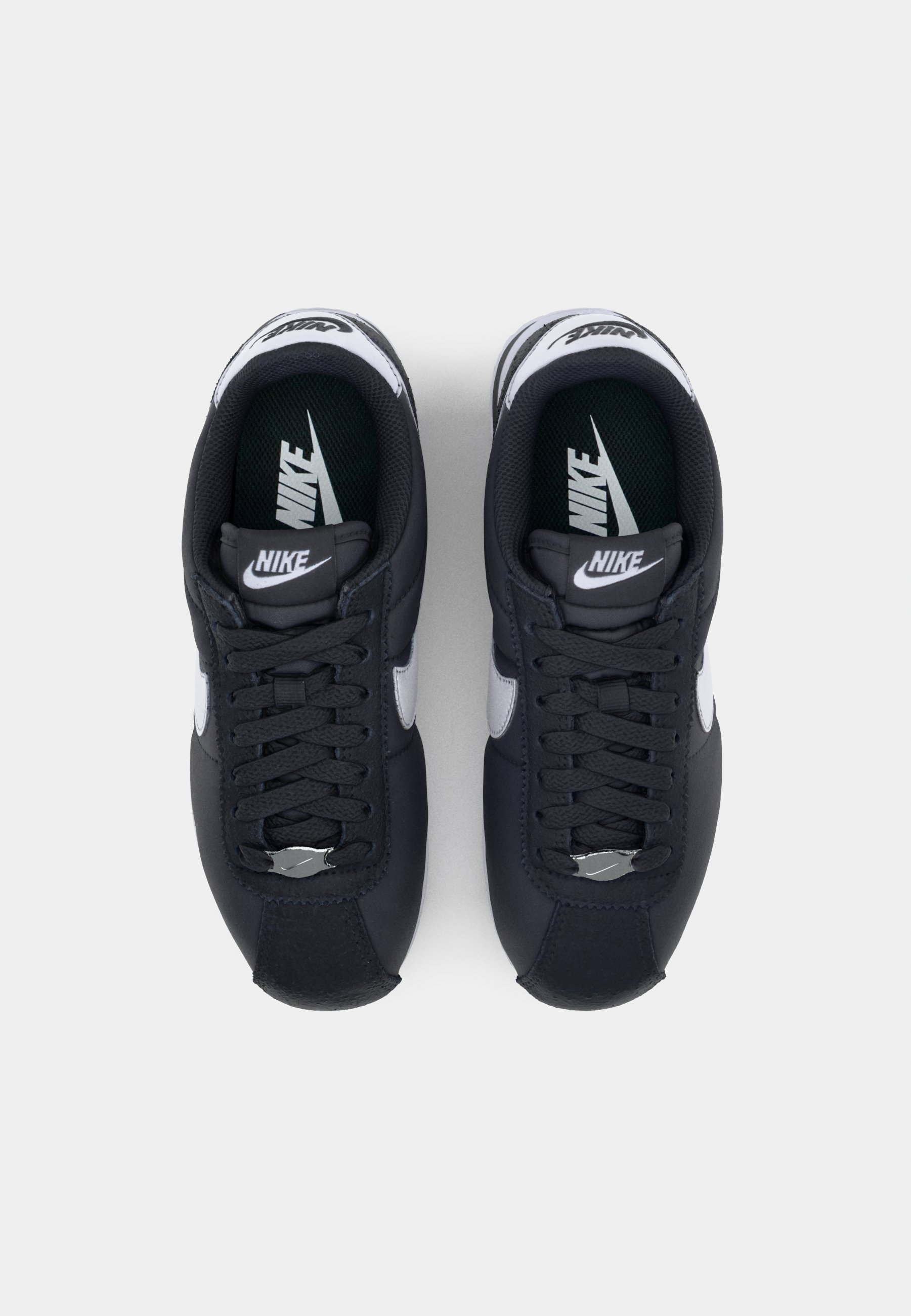 Baskets basses Nike Sportswear