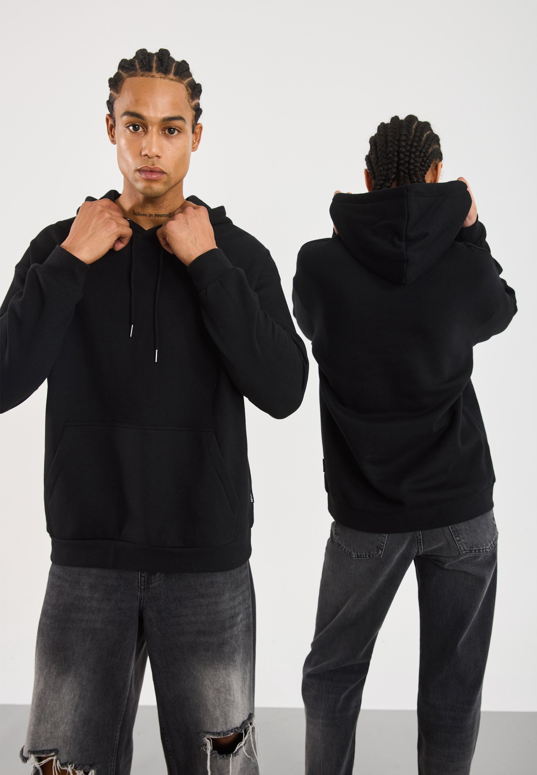 YOURTURN UNISEX - Hoodie - zwart