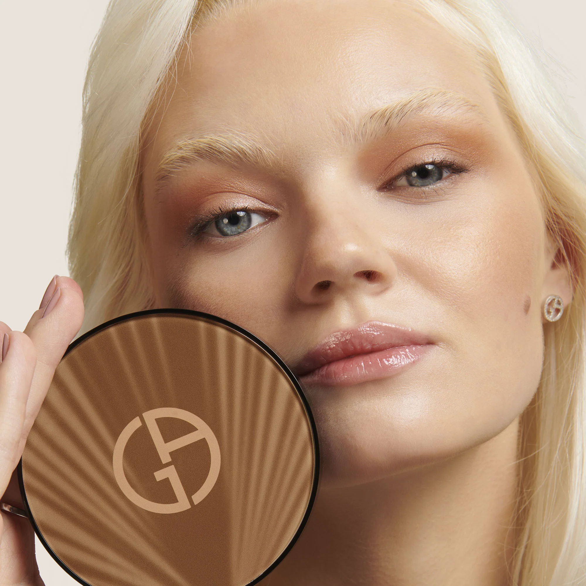 Viso Luminous Silk Glow Bronzer - Terra
