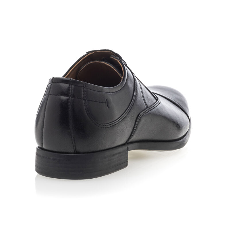 Zwarte nette herenschoenen