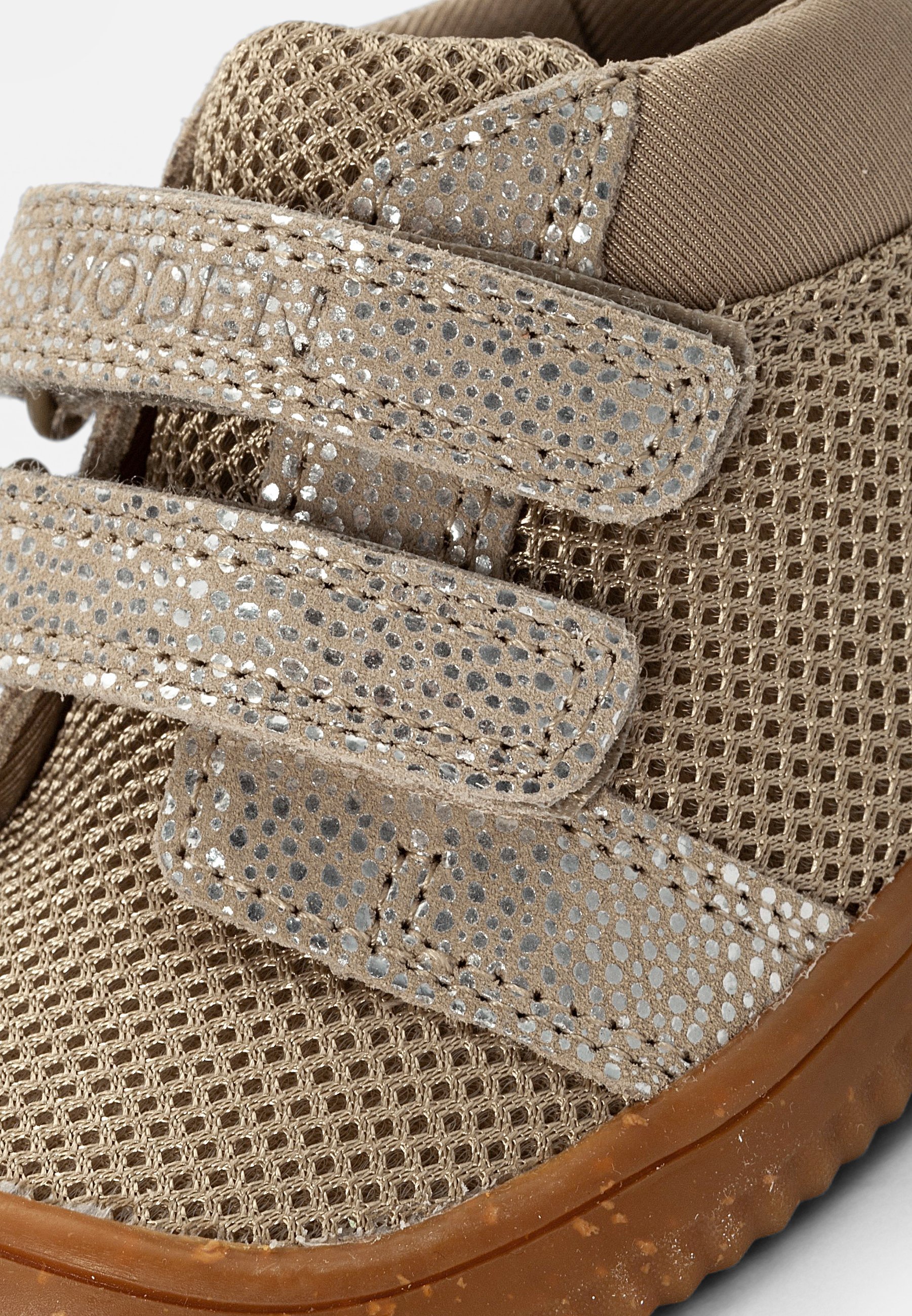 Woden TRISTAN PEARL - Chaussures à bride tactile - gris
