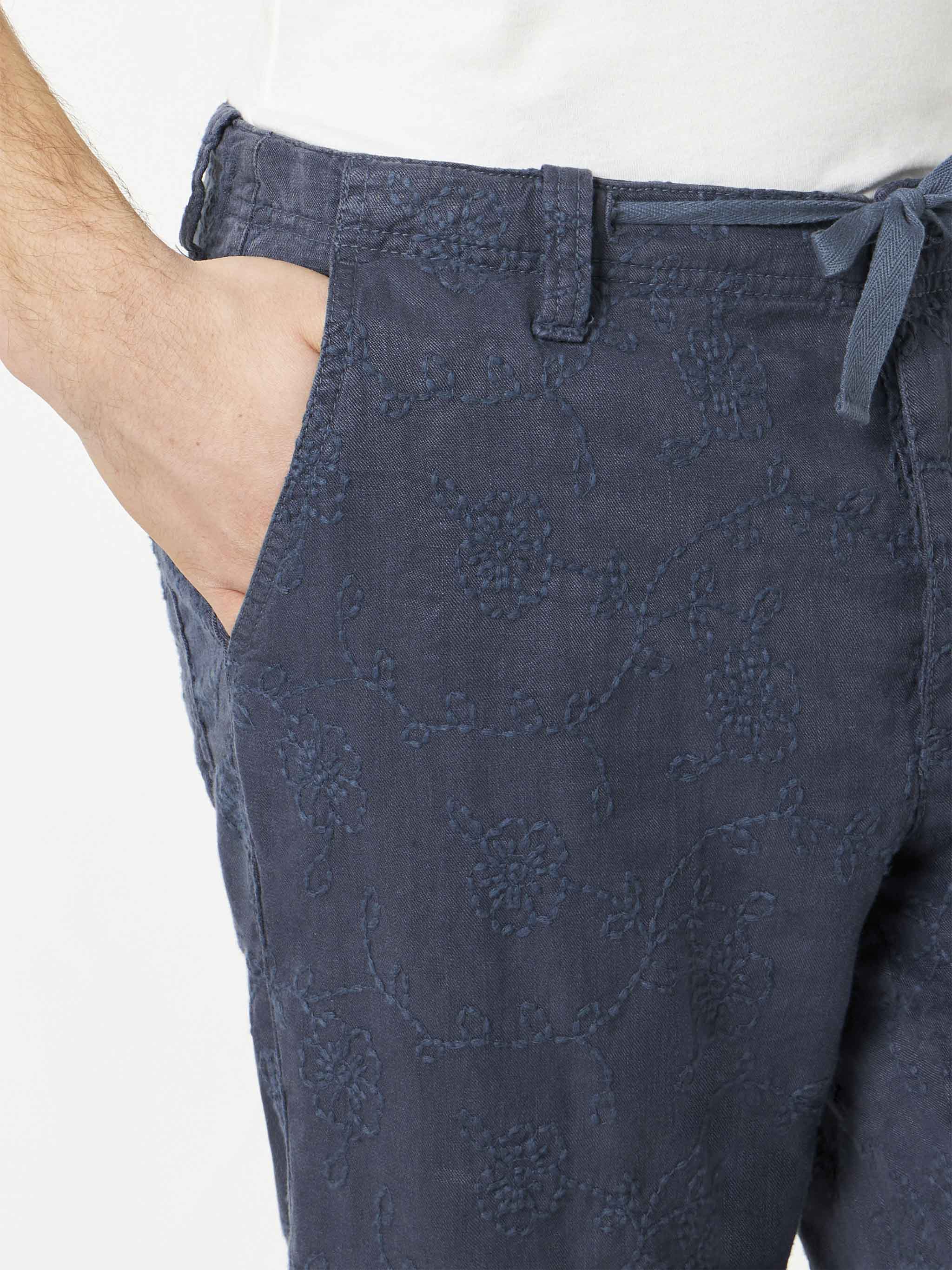 Blauwe Bermuda-shorts met borduursels