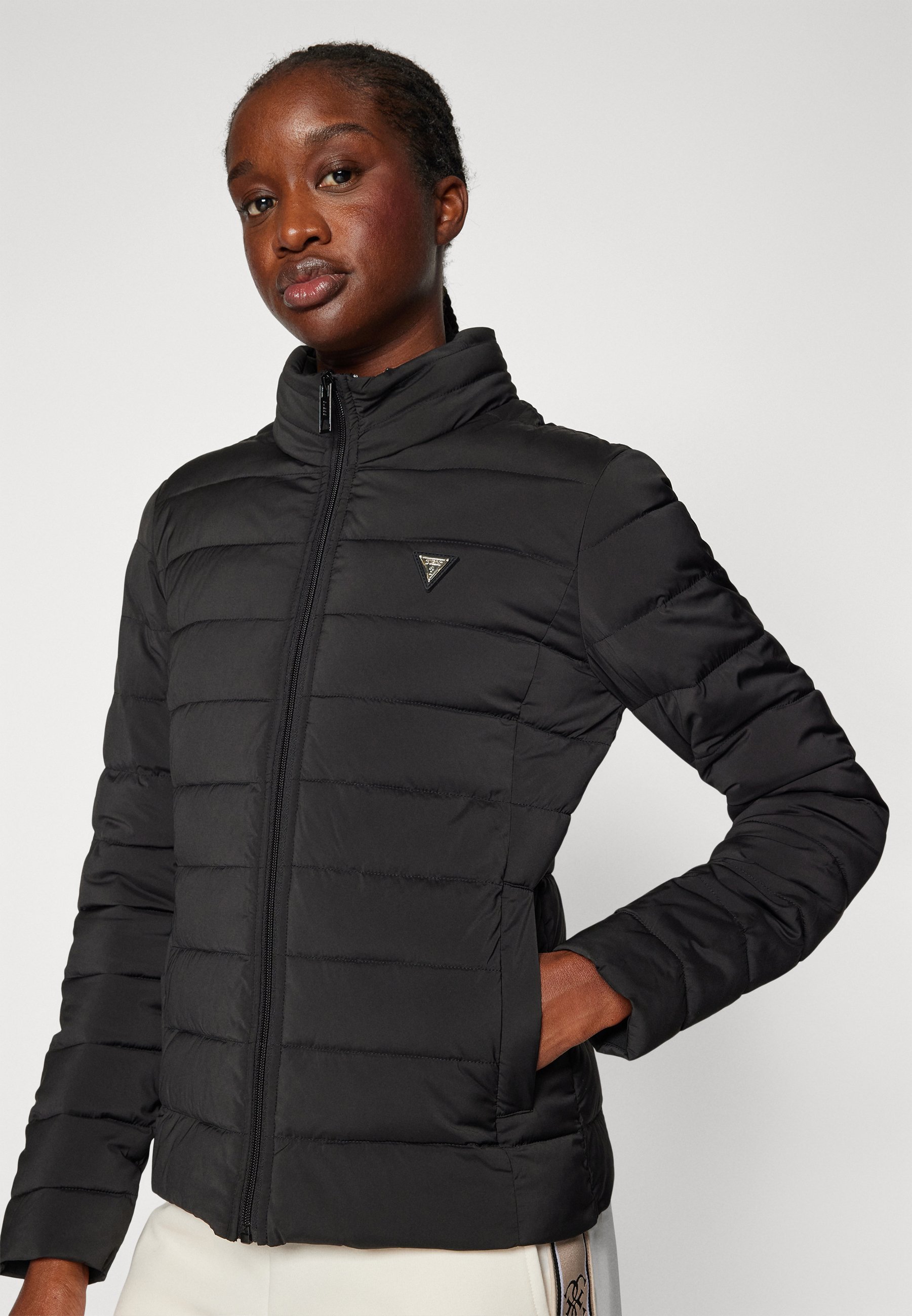 Guess SOLID HEAVY DIANN PUFFER JACKE - Outdoorjack - gitzwart