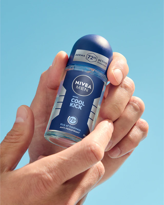 NIVEA MEN Cool Kick Antitranspirant-Roll-on für Männer