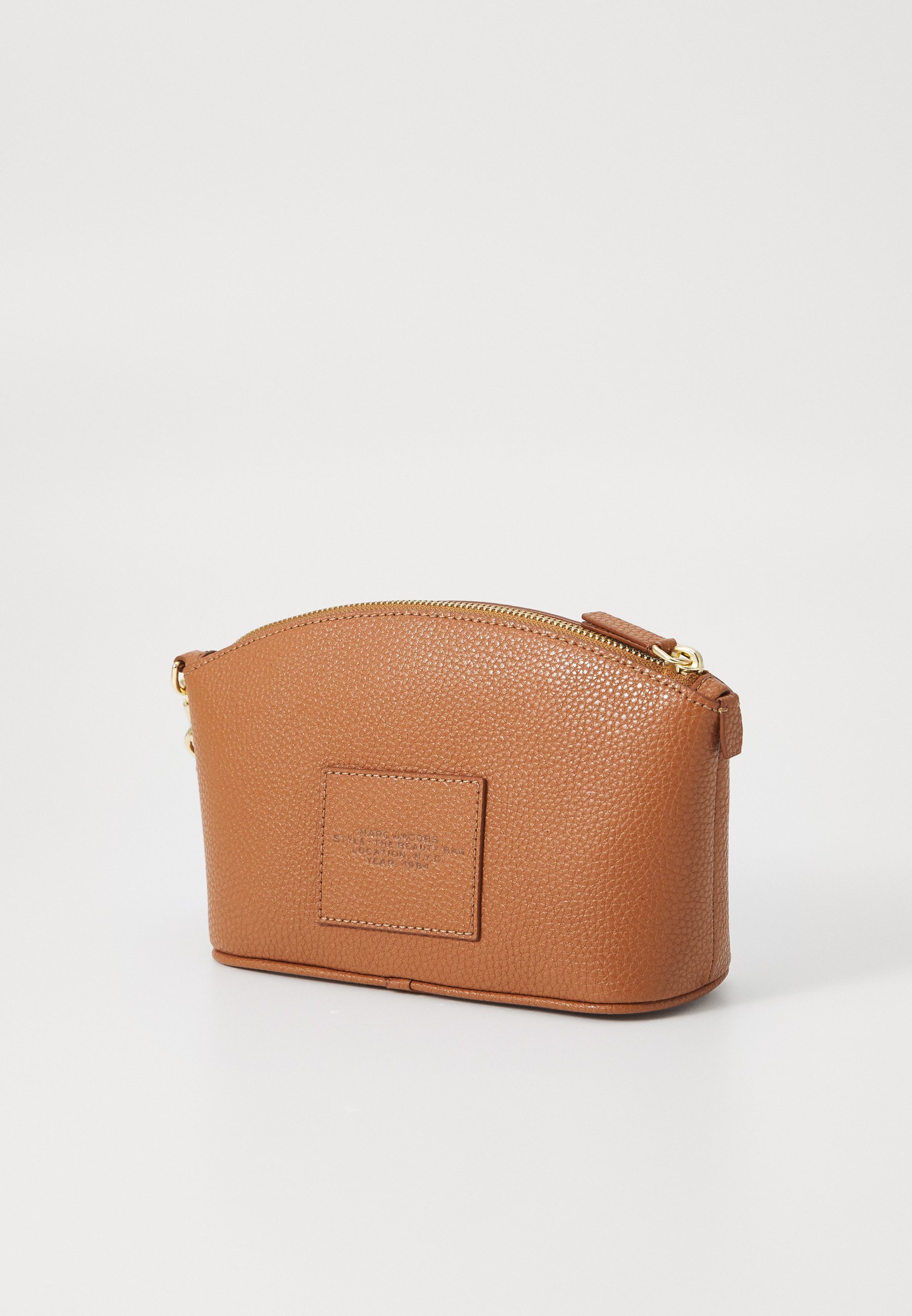 MARC JACOBS Putovanja