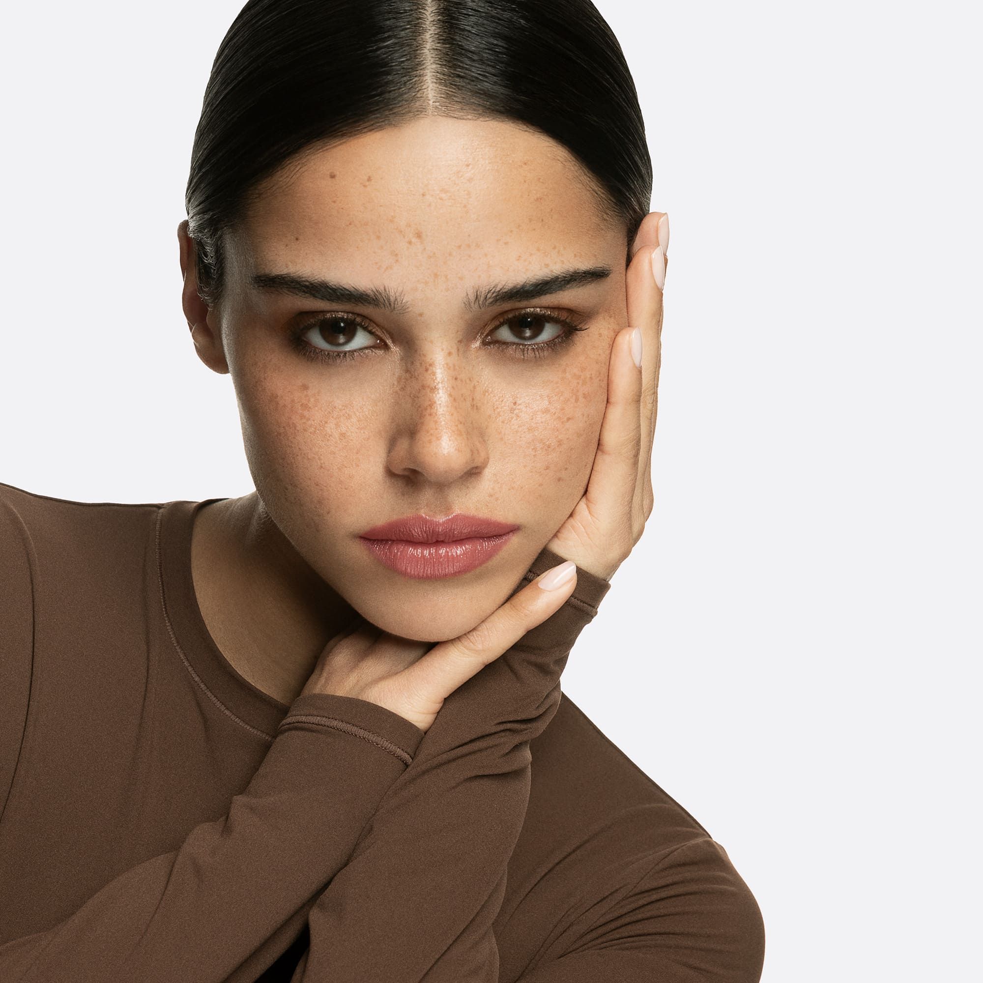 Glazed Lips šķidrā lūpu krāsa SPF50 Luksusa lūpu spīdums