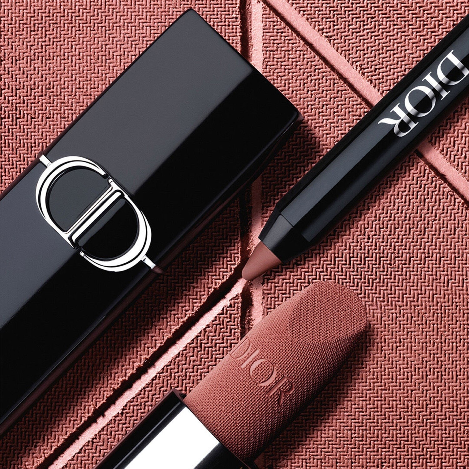 DIOR Crayon contour des lèvres sans transfert - longue tenue