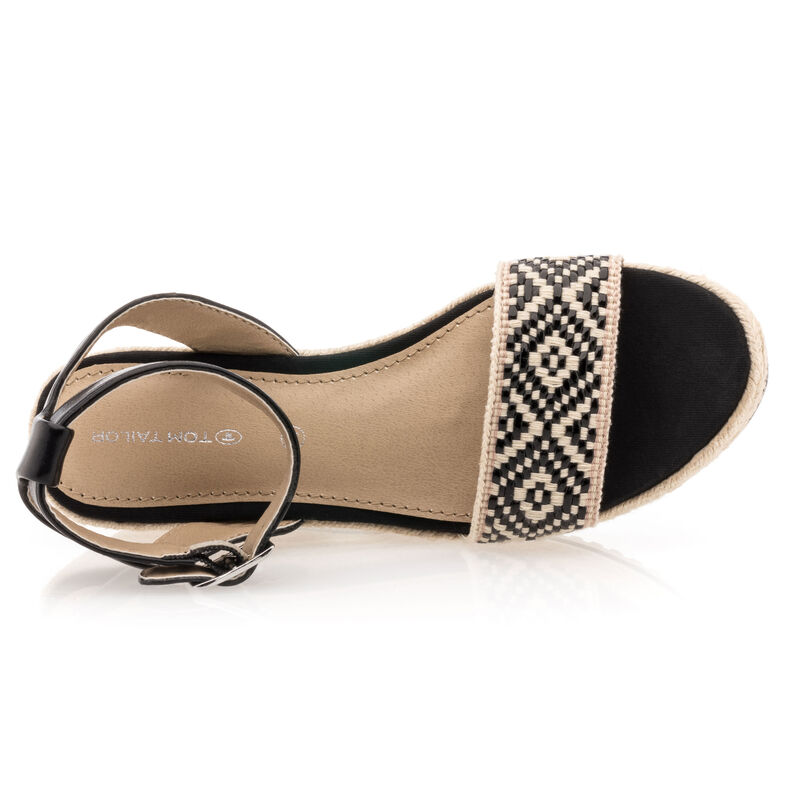Dámske čierne espadrilky s lanovou podrážkou