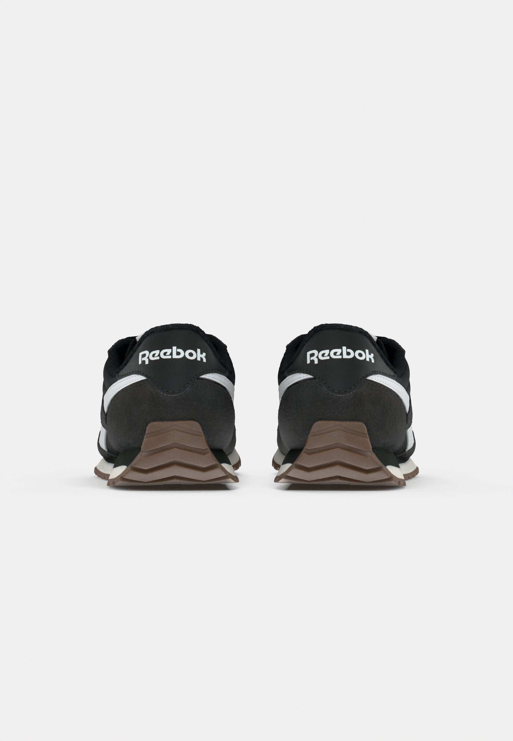 Reebok Classic nizki športni copati