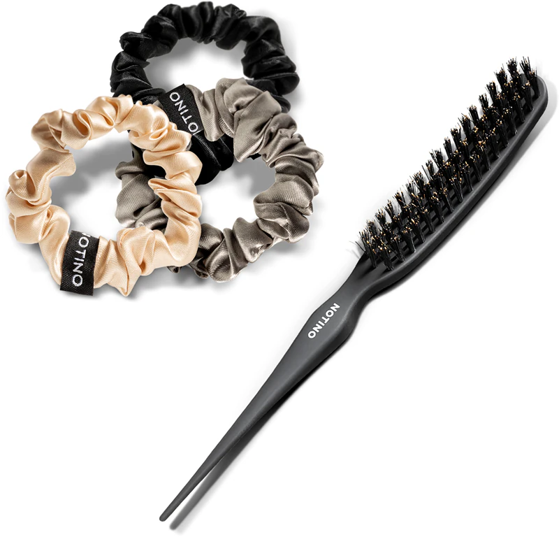 Escova Notino Hair Collection para dar volume aos cabelos com cerdas de javali.