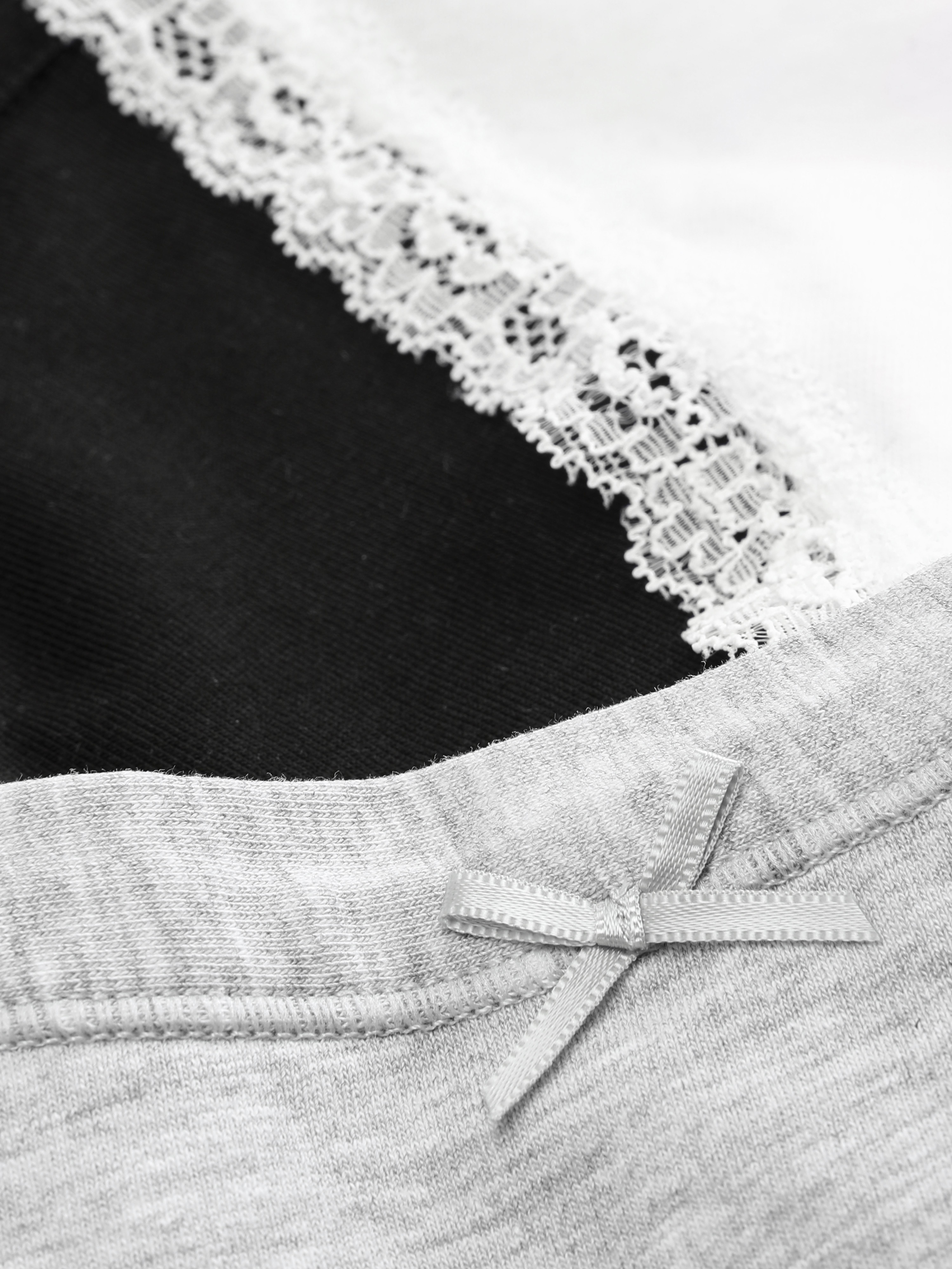 Brazilian briefs with lace trim, set of 3. Must-have briefs to wear with your current lingerie or the matching bras.