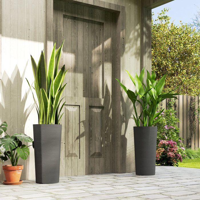 Lot de 2 pots de plantes - Outsunny - empilables - bac intérieur et trous de drainage - plastique - Ø35 x 60cm - gris