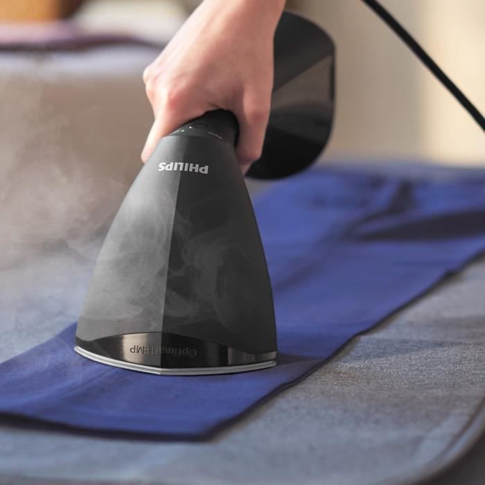 Défroisseur à main - PHILIPS - GC800/80 - Steamer Série 8000 - 32gr/min vapeur continue - 1500W - prêt en 60sec - Noir
