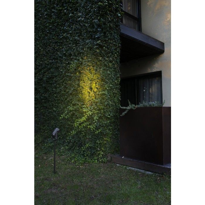 Paletto da giardino - FARO - SLOT-65 - Nero - LED 12W 3000K - IP65