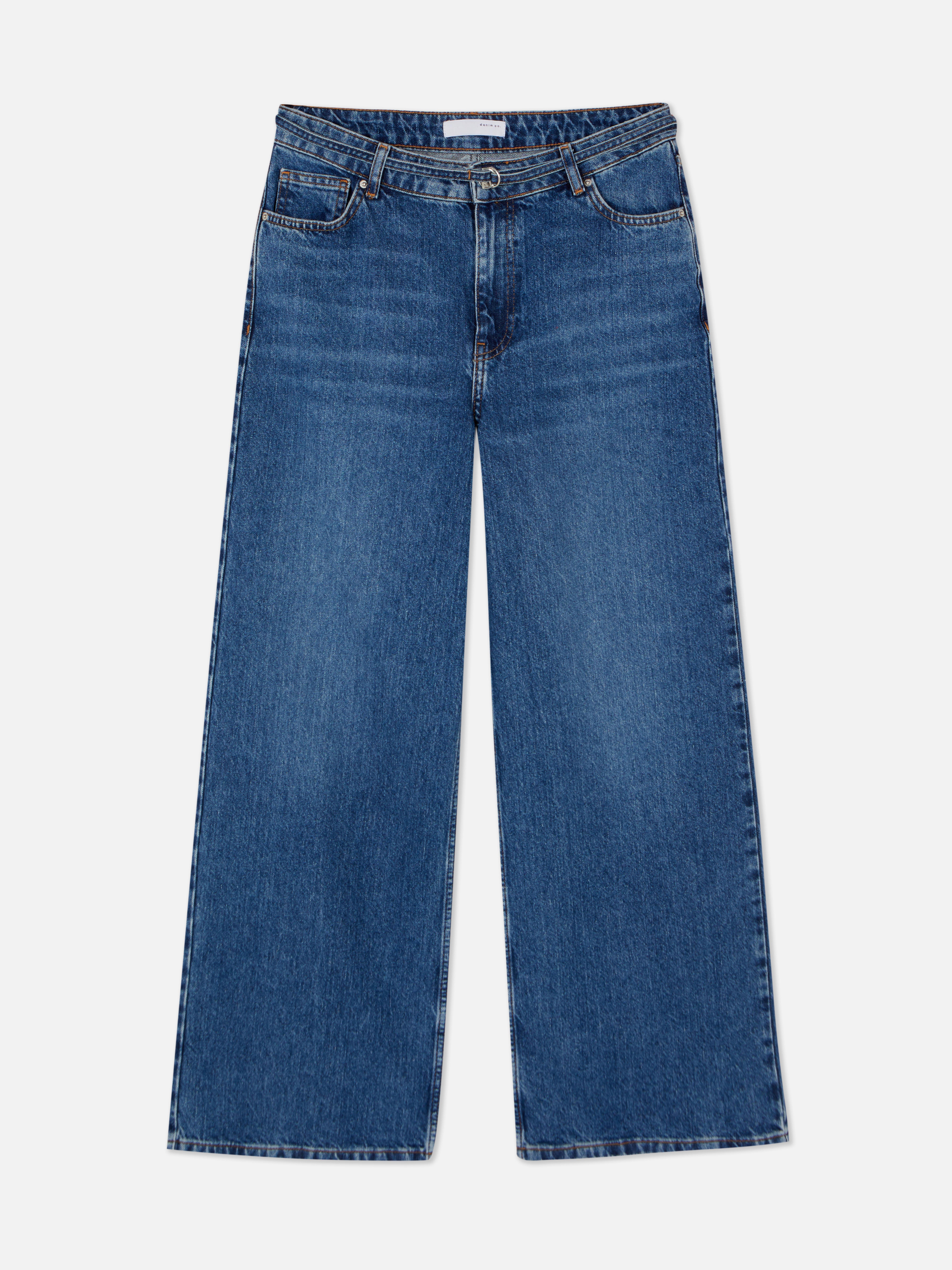 Blugi cu croială lată și curea cu inel D. Blugi din denim cu o siluetă lată și curea cu inel D.