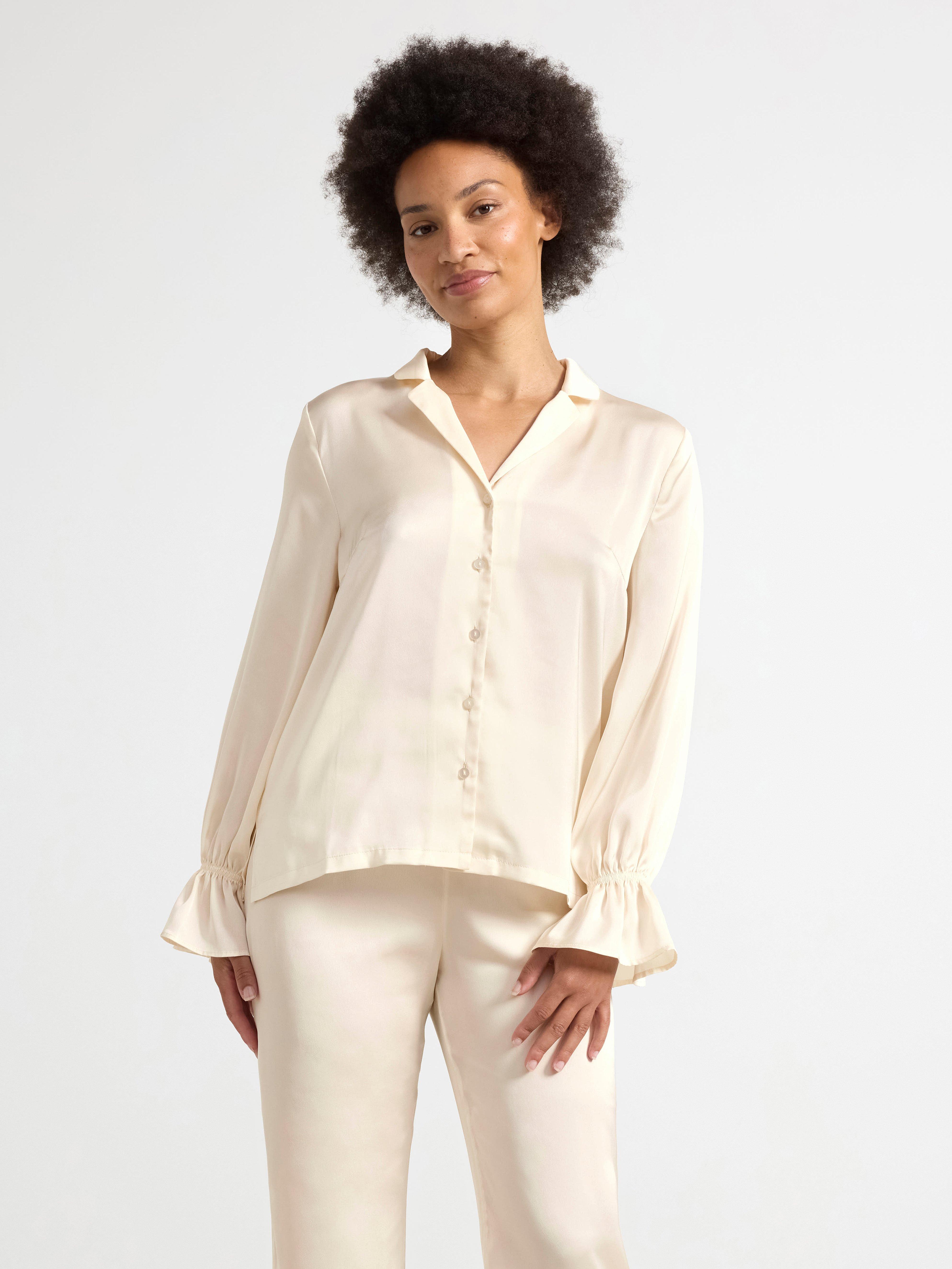 Pyjamasskjorta en satin blanc