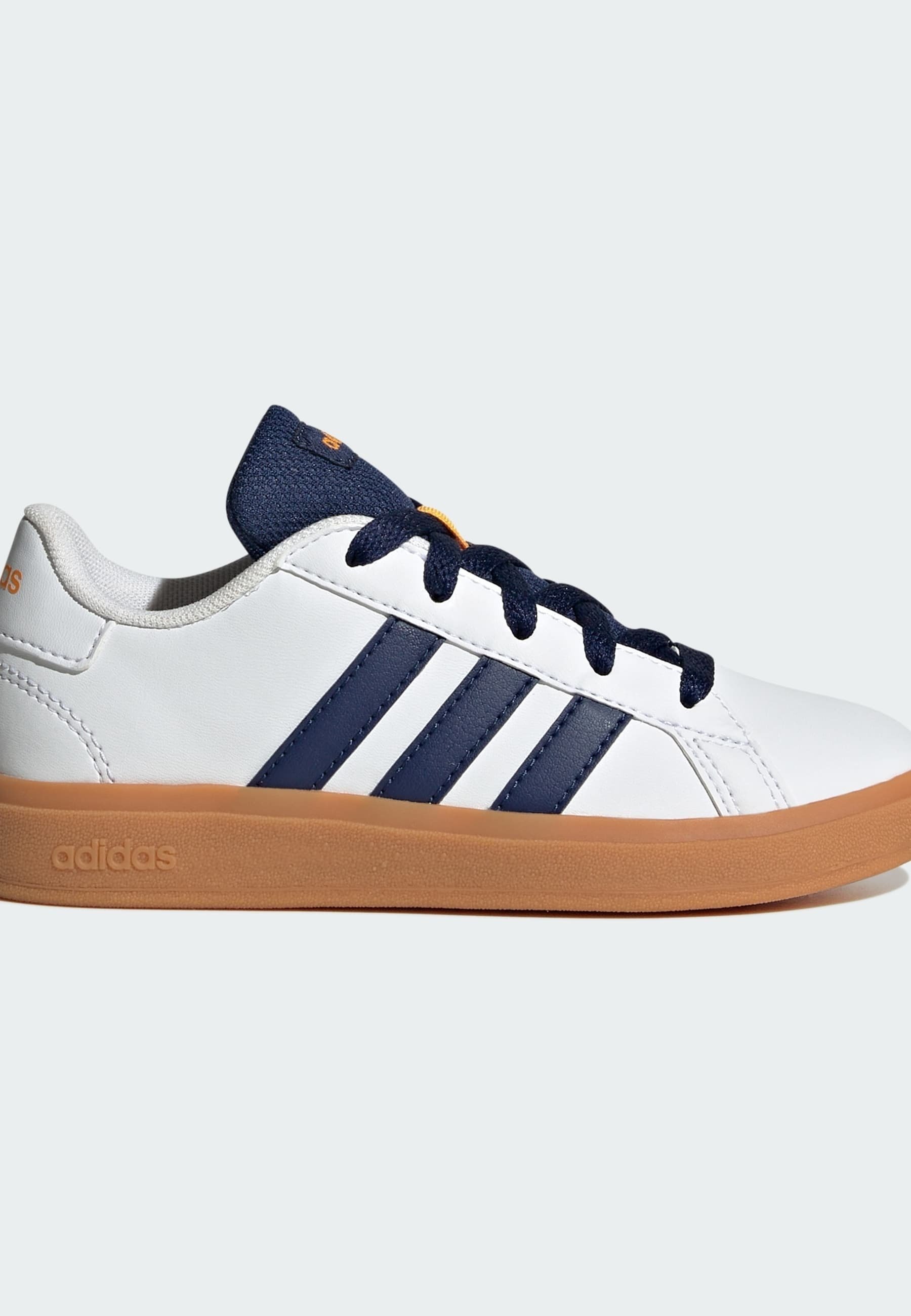 adidas Sportswear GRAND - Trainingsschoen - wolkwit donkerblauw gum